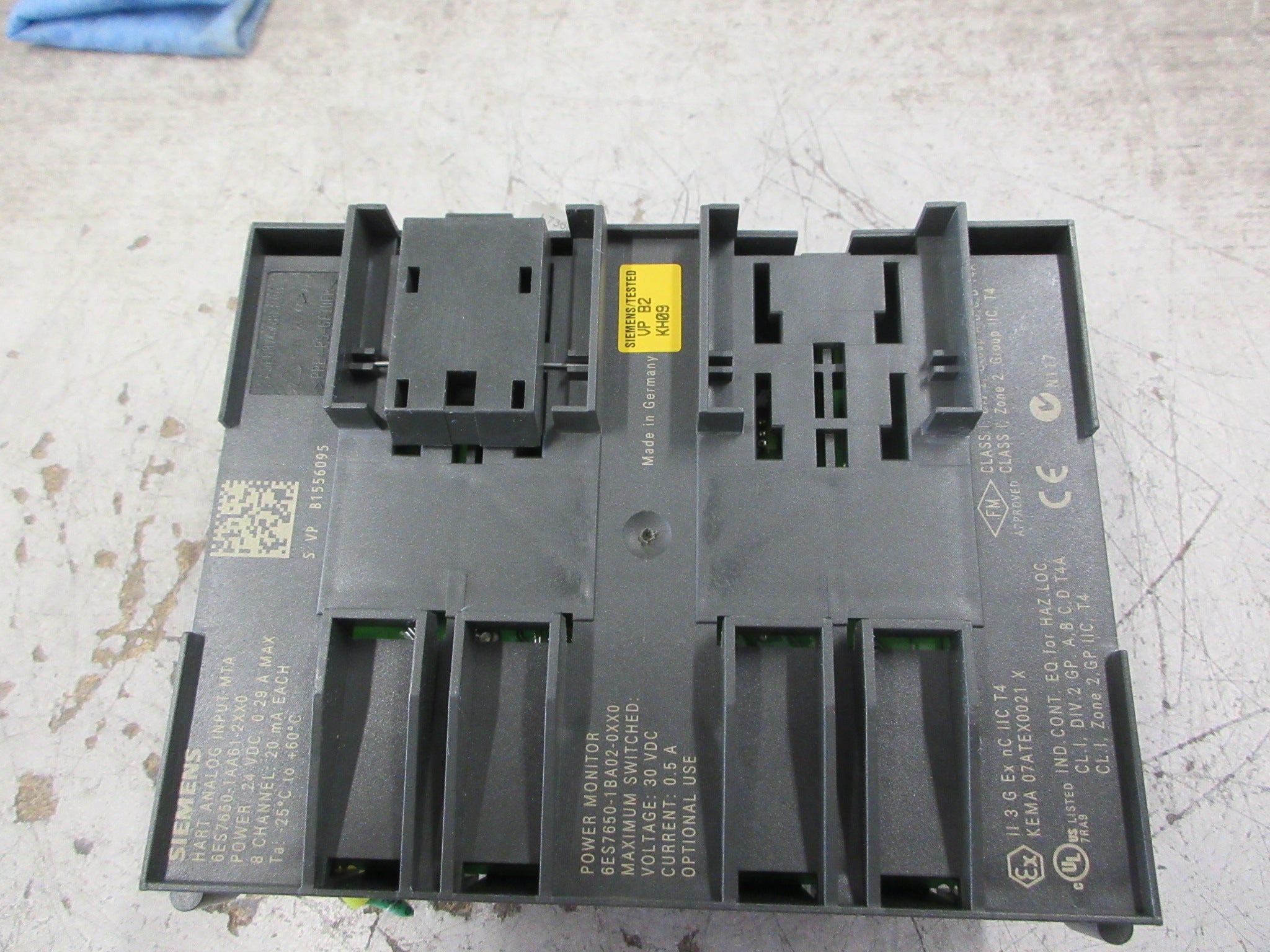 Siemens HART Analog Input MTA 6ES7650-1AA61-2XX0 8-Ch Used
