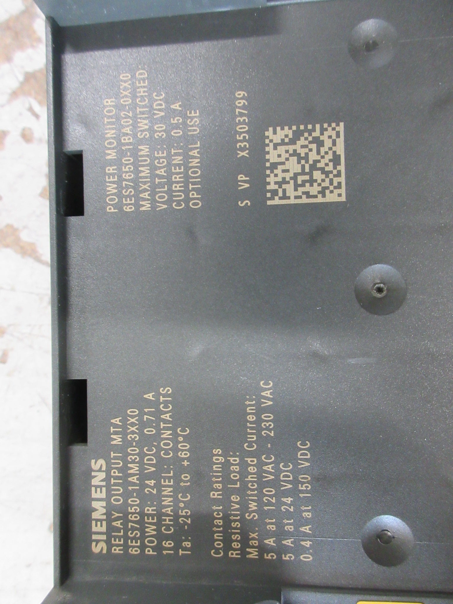 Siemens Relay Output MTA 6ES7650-1AM30-3XX0 16-Ch *Chipped Base* Used