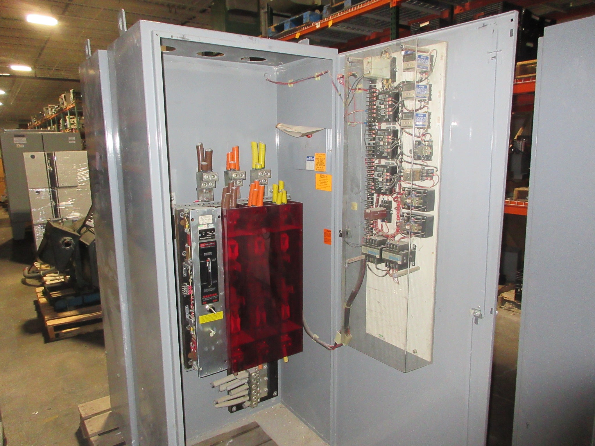 Zenith Automatic Transfer Switch ZTS121EC-7AAELLPTUW 1200A 277/480V 60Hz Used