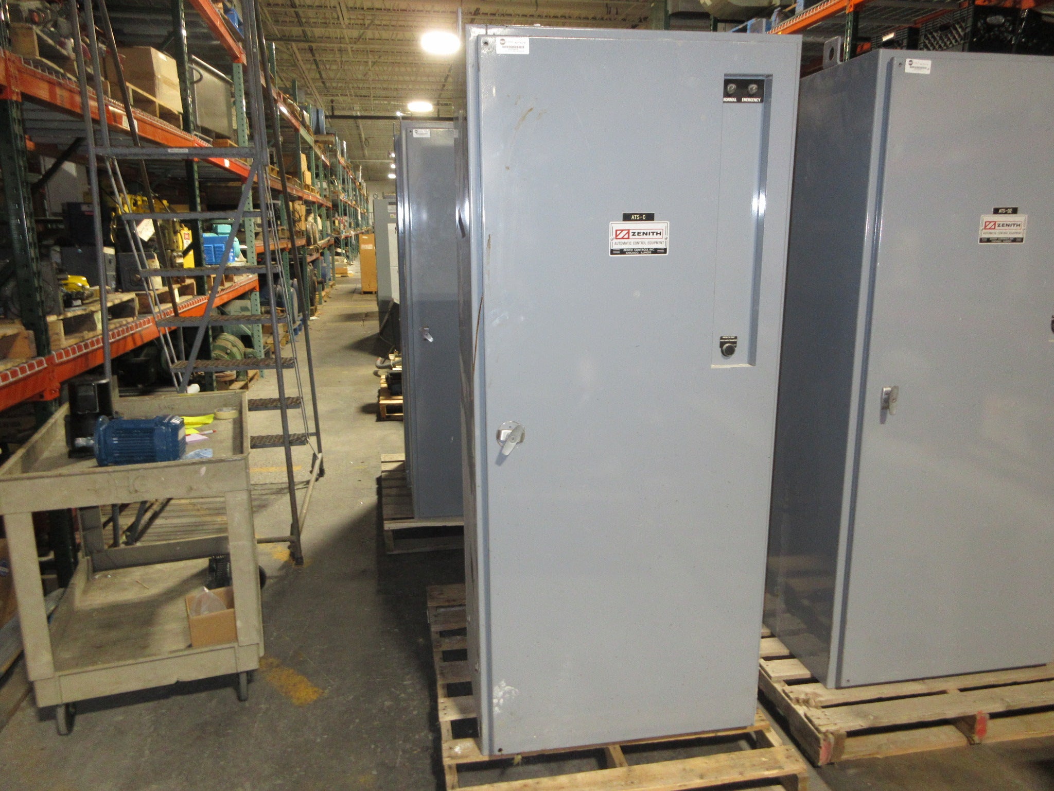 Zenith Automatic Transfer Switch ZTS101EC-7AAELLPTUW 1000A 277/480V 60Hz Used