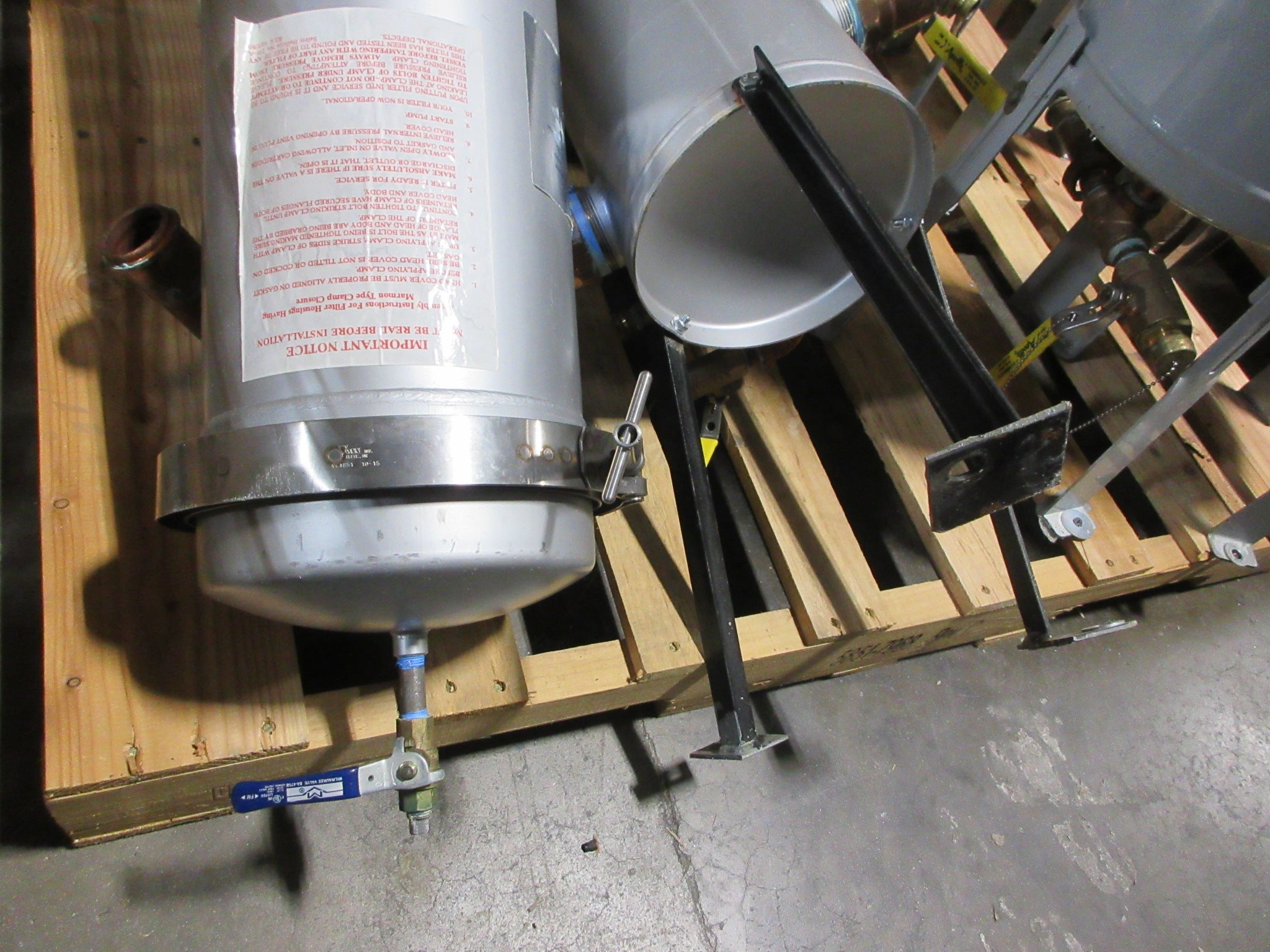 Watts Flow-Max Filter FM4X2-304 150 PSI Used