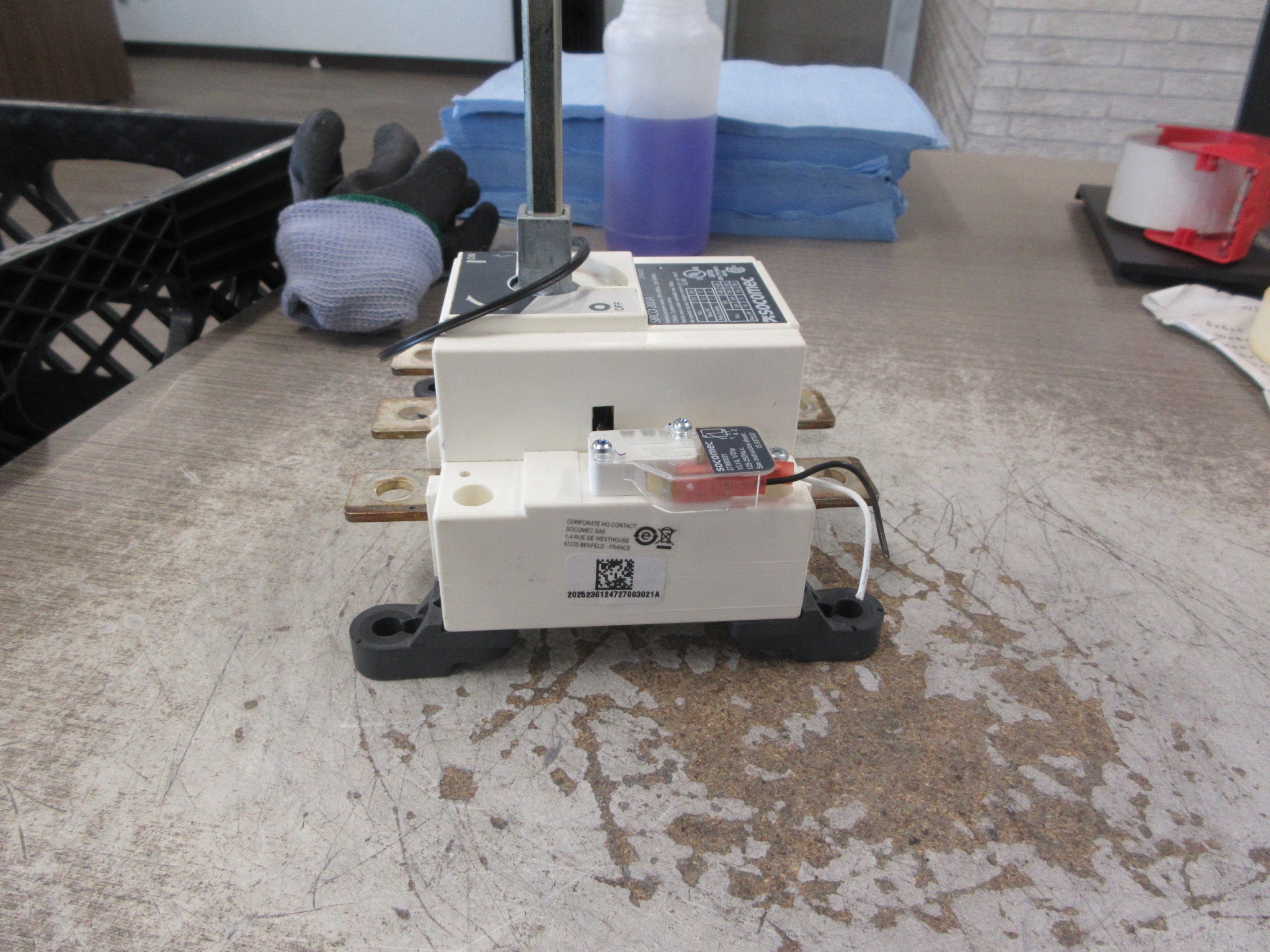 Socomec Sirco Disconnect Switch 27003021 200A 600V 3P Used
