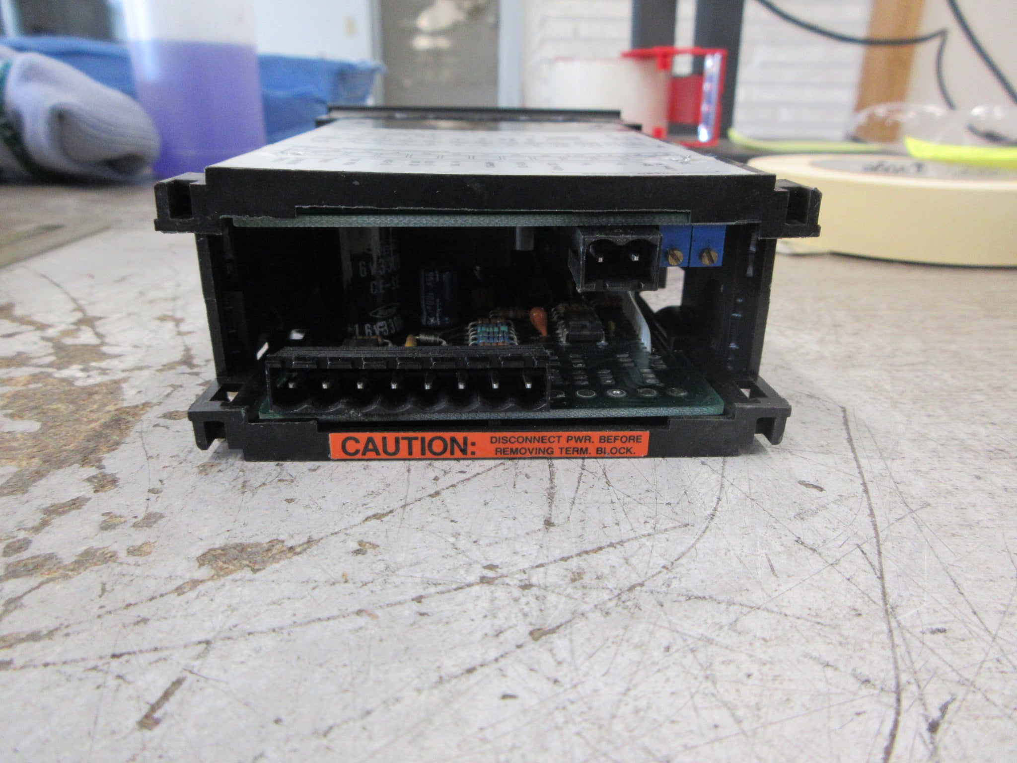 Red Lion Controls Digital Panel Meter IMI04103 *No Face Screws* Used