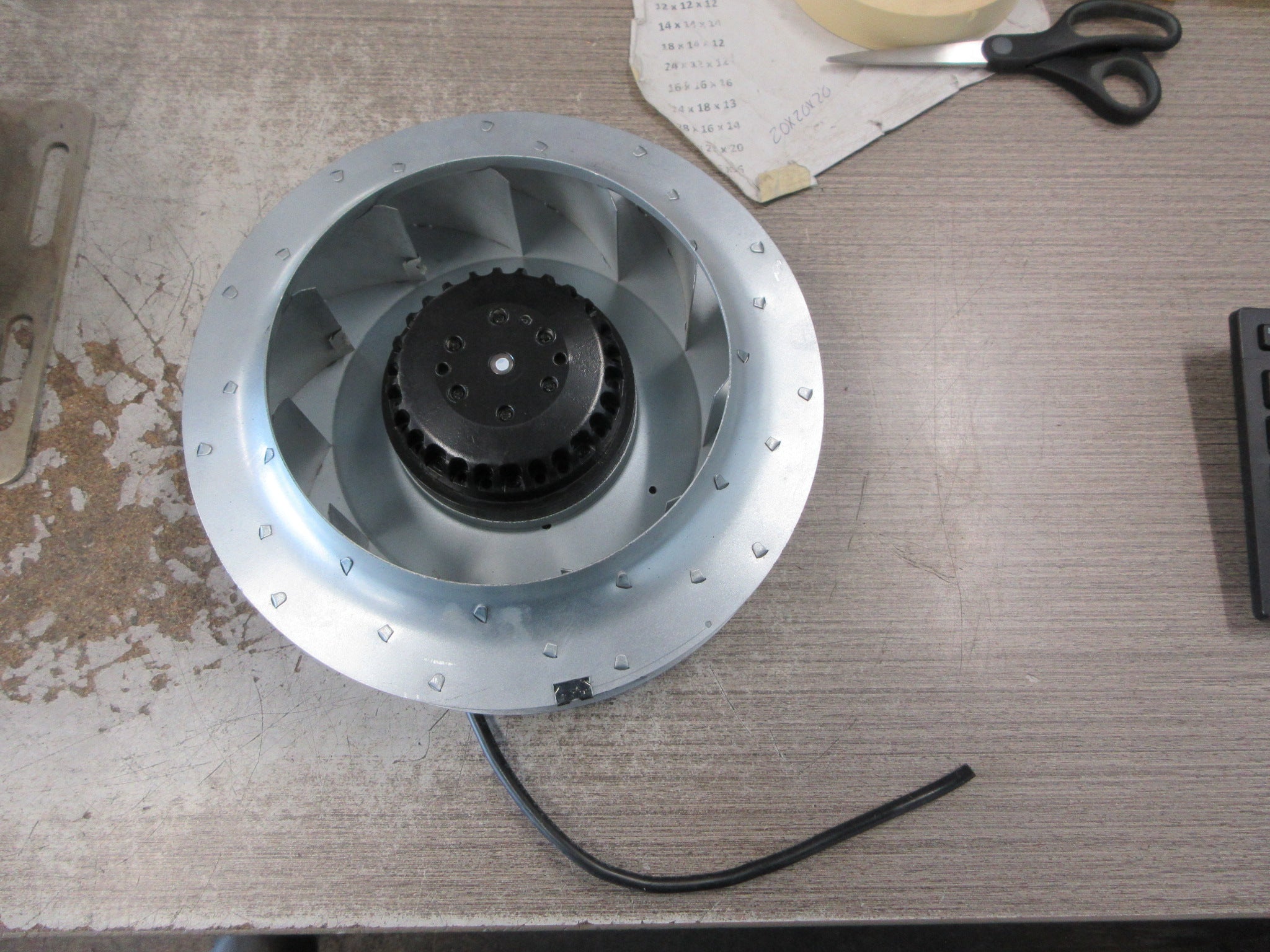 ETRI Centrifugal Blower Fan 2RREu25 225x40R 120V 50/60Hz 2610/2820RPM Used