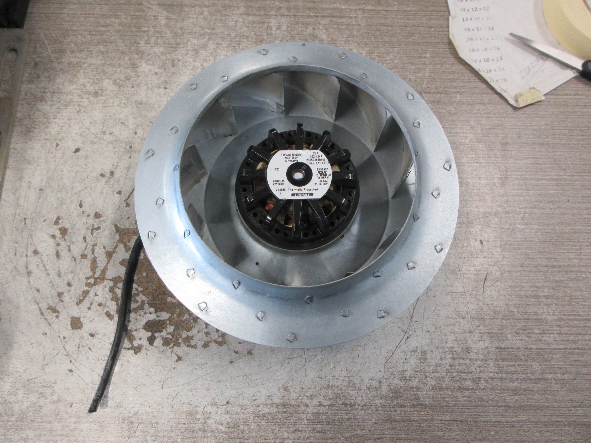 Ecofit Centrifugal Blower Fan 2RREu35 225x40R 2735/3165RPM 115V 50/60Hz Used