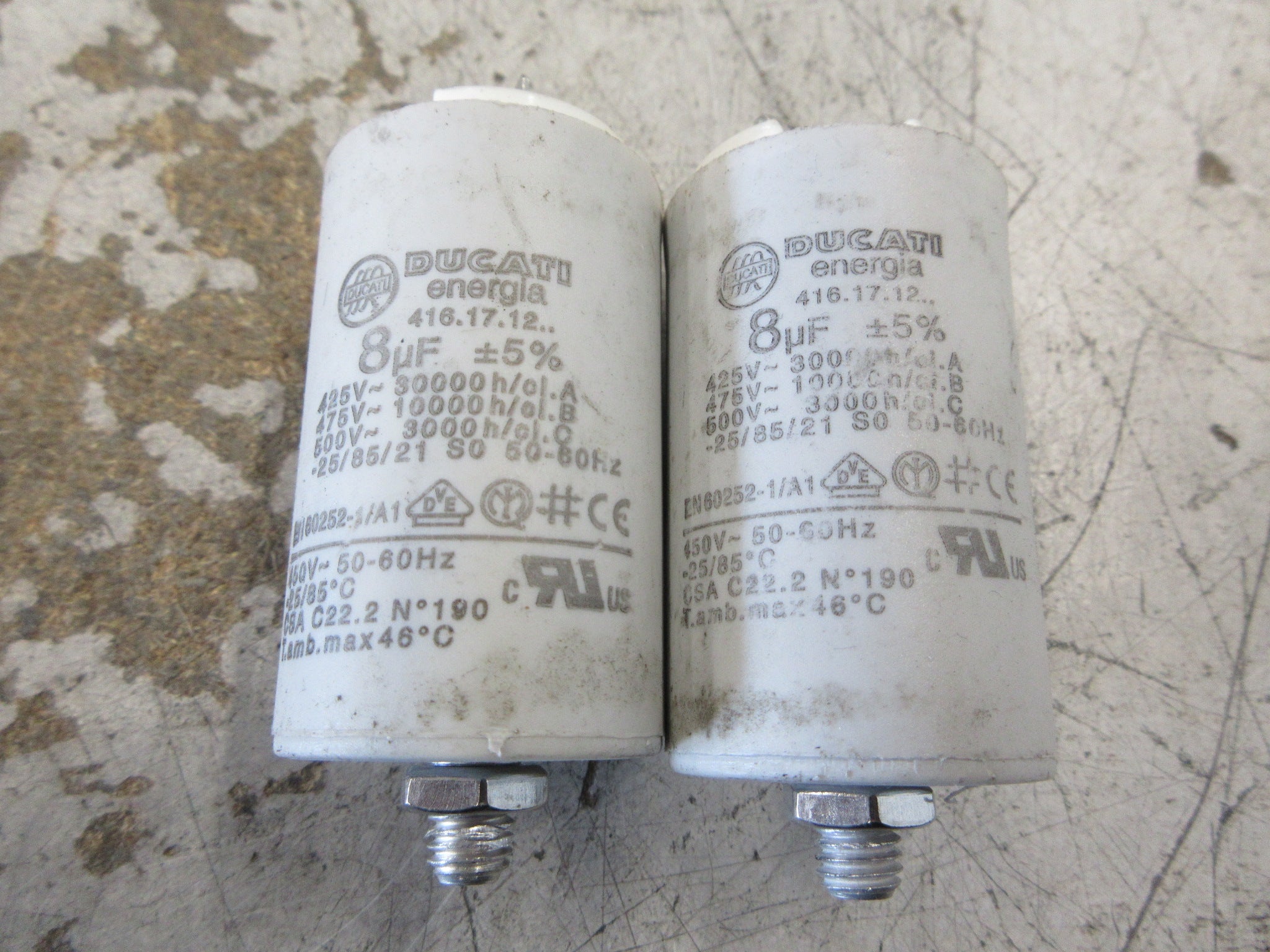 Ducati Capacitor 416.17.12.. 8uF 450V 50-60Hz *Lot of 2* Used