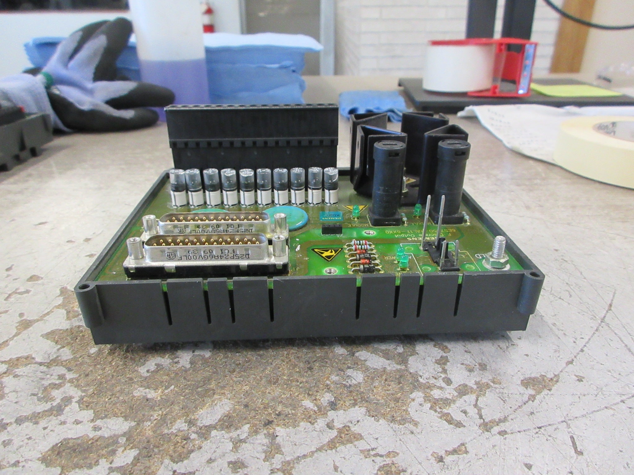 Siemens Failsafe Discrete Output MTA 6ES7650-1AL11-6XX0 10-Ch Used