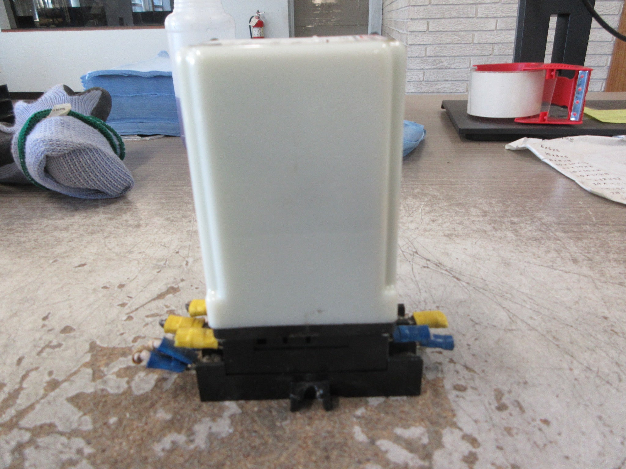 Zenith Controls P1 Time Delay Relay K-1201 Time: 0.5-6 Sec W/Base Used