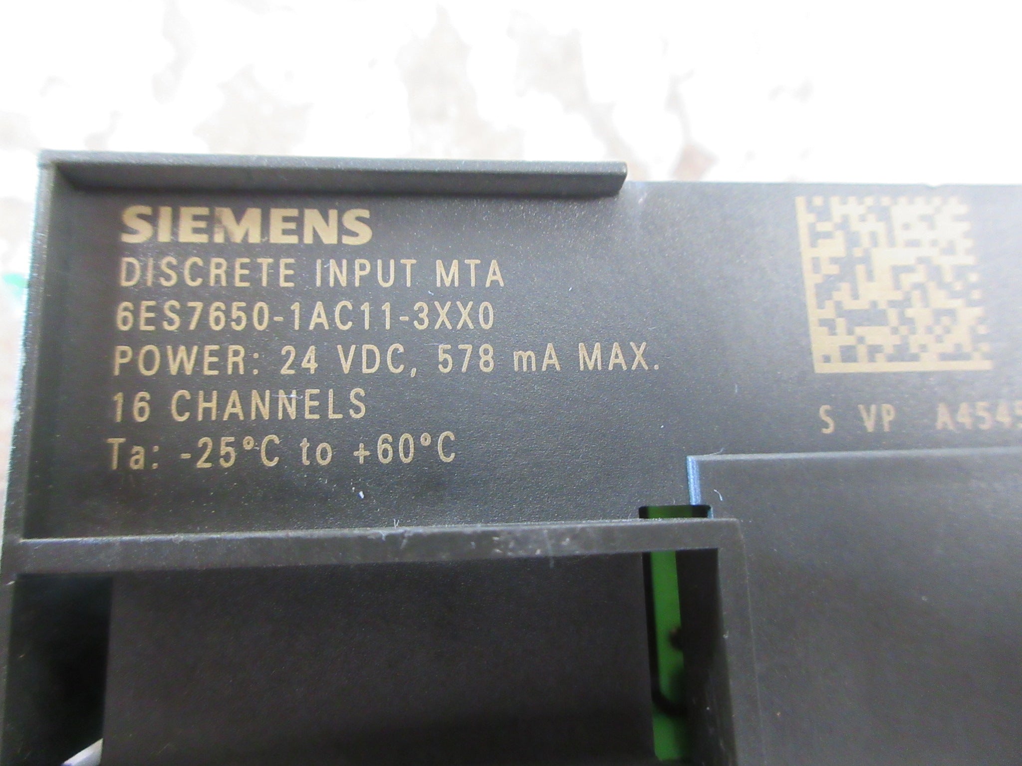Siemens Discrete Input MTA 6ES7650-1AC11-3XX0 16-Ch *Chipped Case* Used