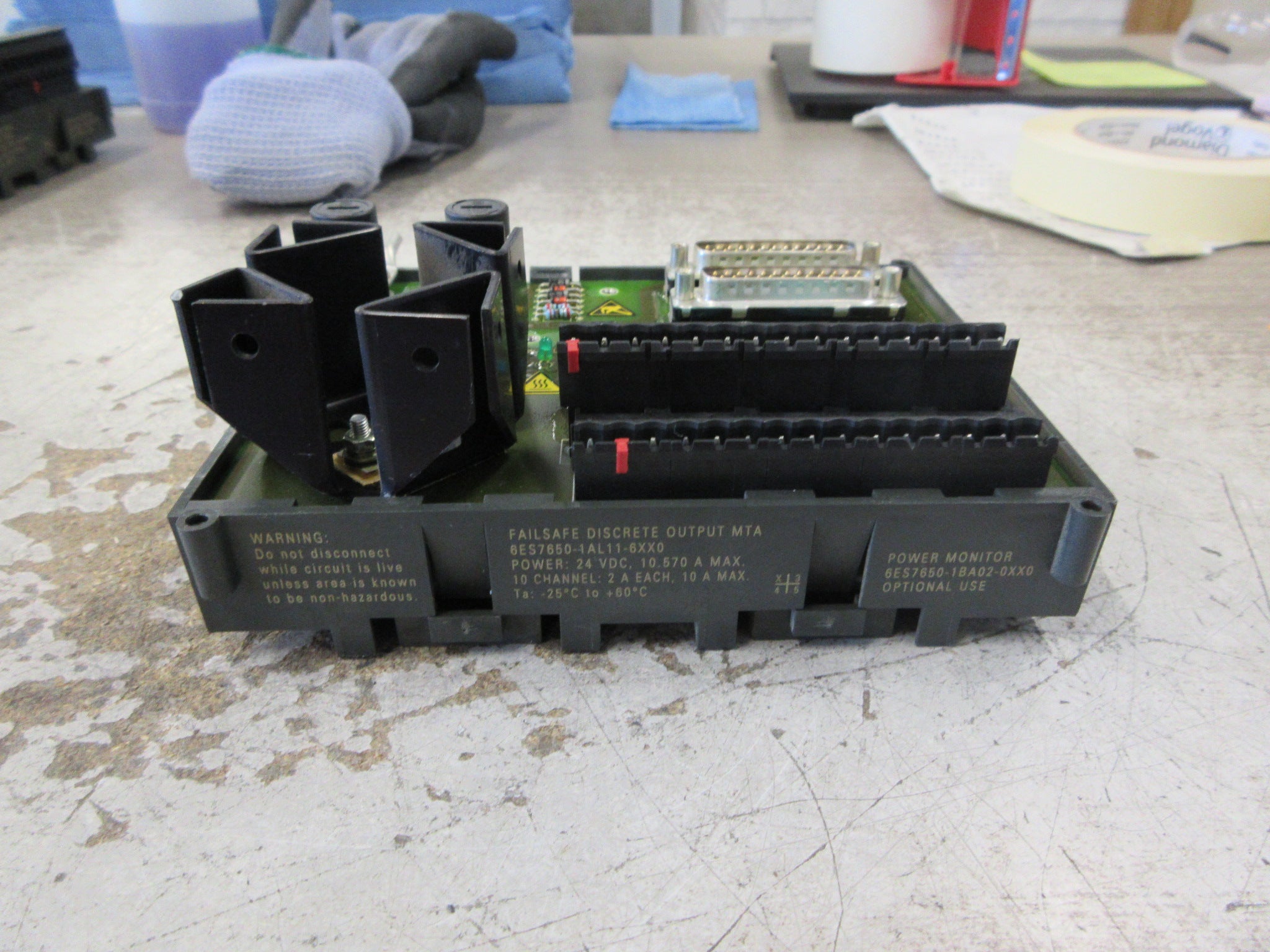 Siemens Failsafe Discrete Output MTA 6ES7650-1AL11-6XX0 10-Ch Used