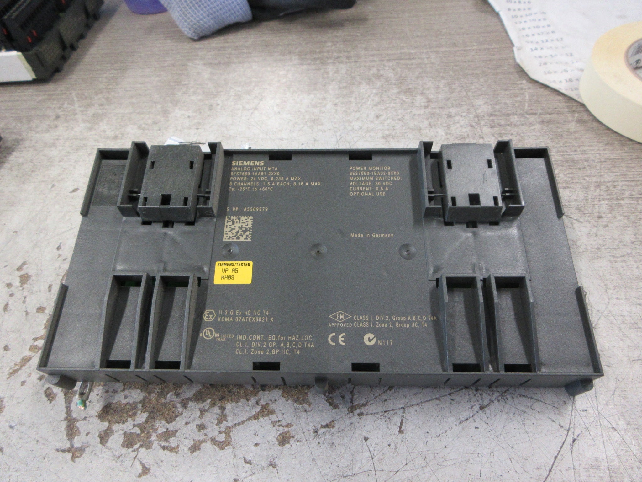 Siemens Analog Input MTA 6ES7650-1AA51-2XX0 8-Ch Used
