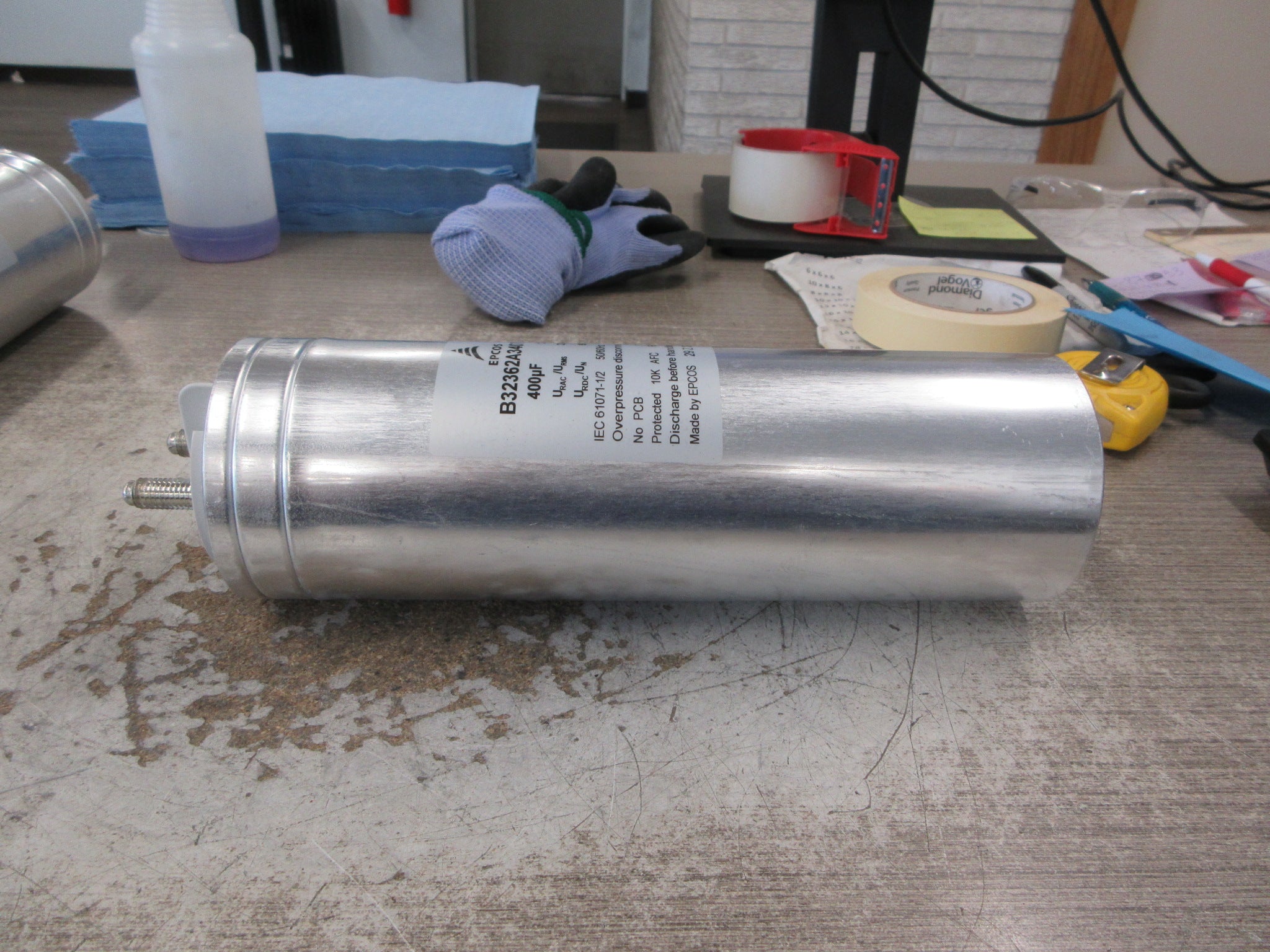 EPCOS Capacitor B32362A3407K030 400uF 330VAC 900VDC Used