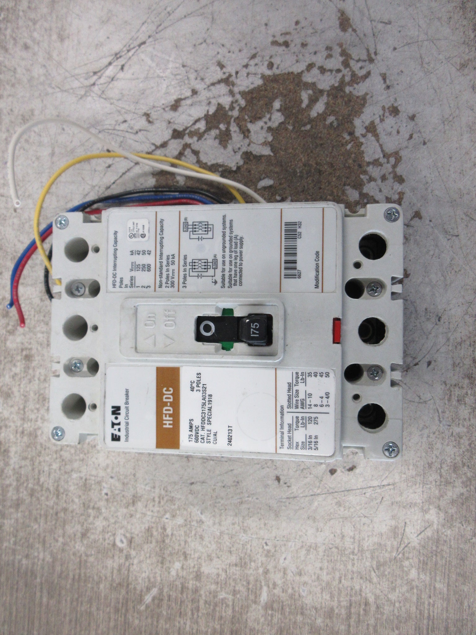 Eaton HFD-DC Circuit Breaker HFDDC3175LA03S21 Style: SPECIAL1918 175A Used