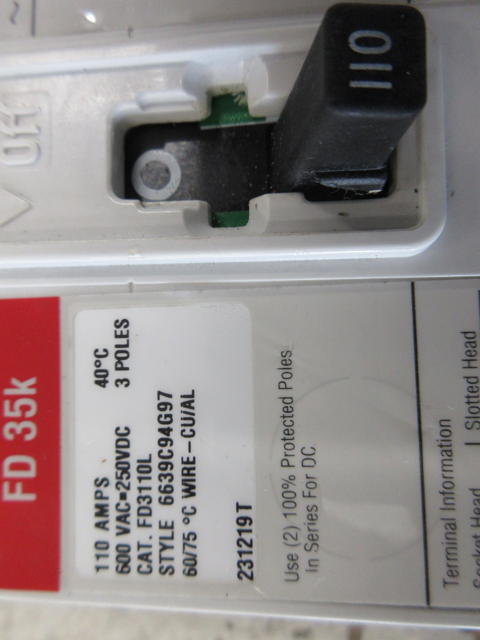 Eaton FD 35K Circuit Breaker FD3110L Style: 6639C94G97 110A 600V 3P Used