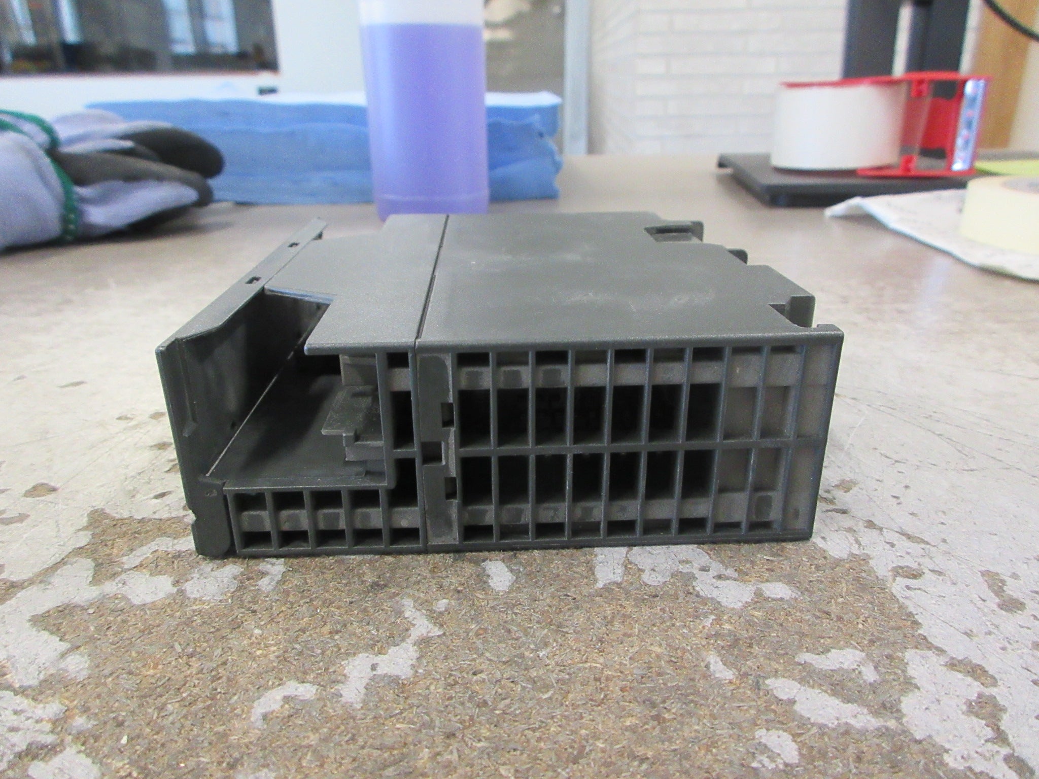 Siemens Simatic S7 Isolation Module 6ES7 195-7KF00-0XA0 E-Stand: 4 Used
