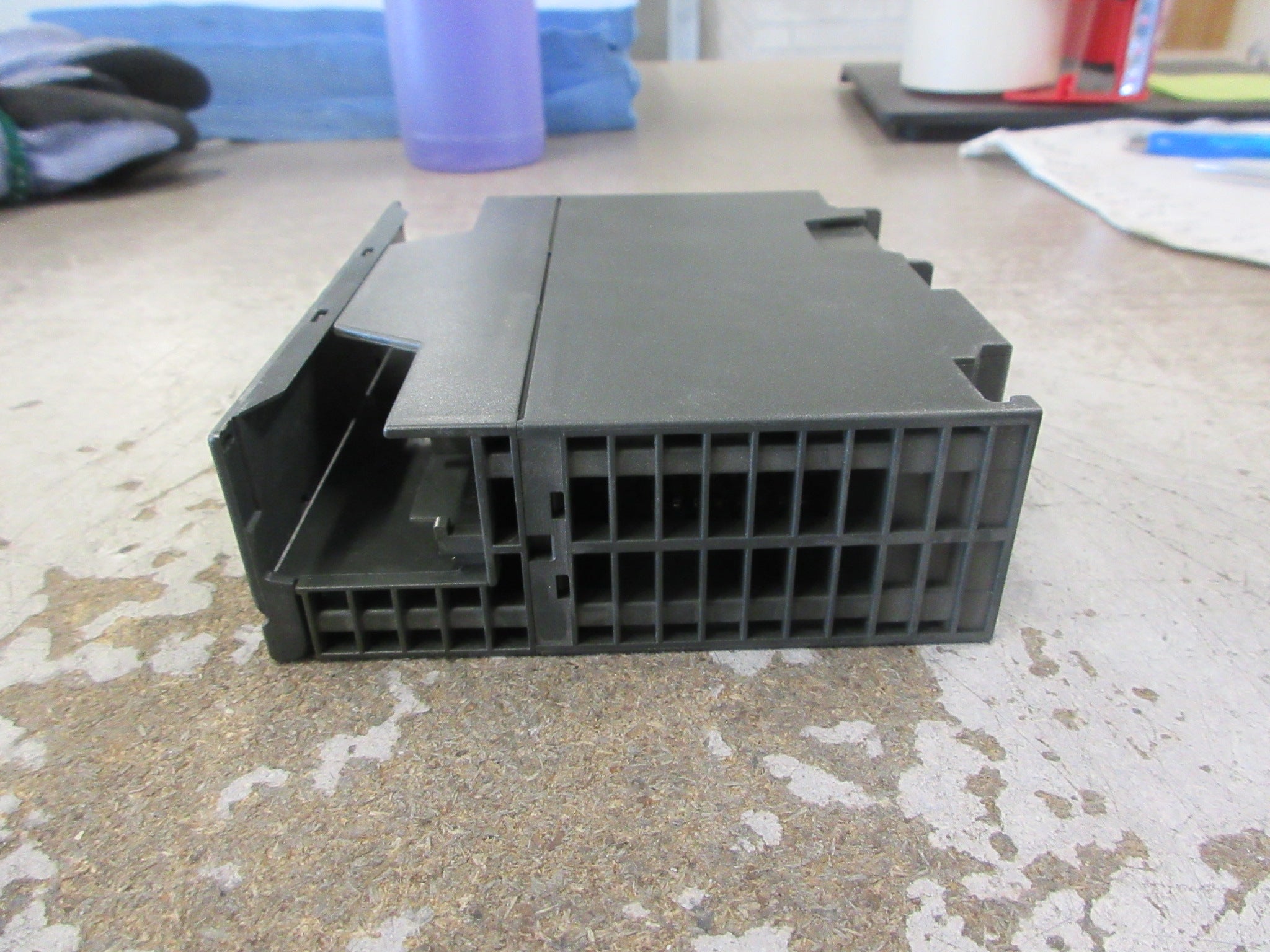 Siemens Simatic S7 Isolation Module 6ES7 195-7KF00-0XA0 E-Stand: 3 Used