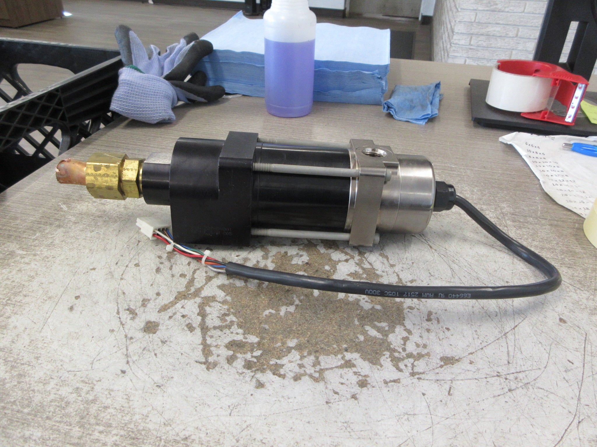 Cascon Refrigerant Pump 227-D-001 Rev. F 24VDC Used
