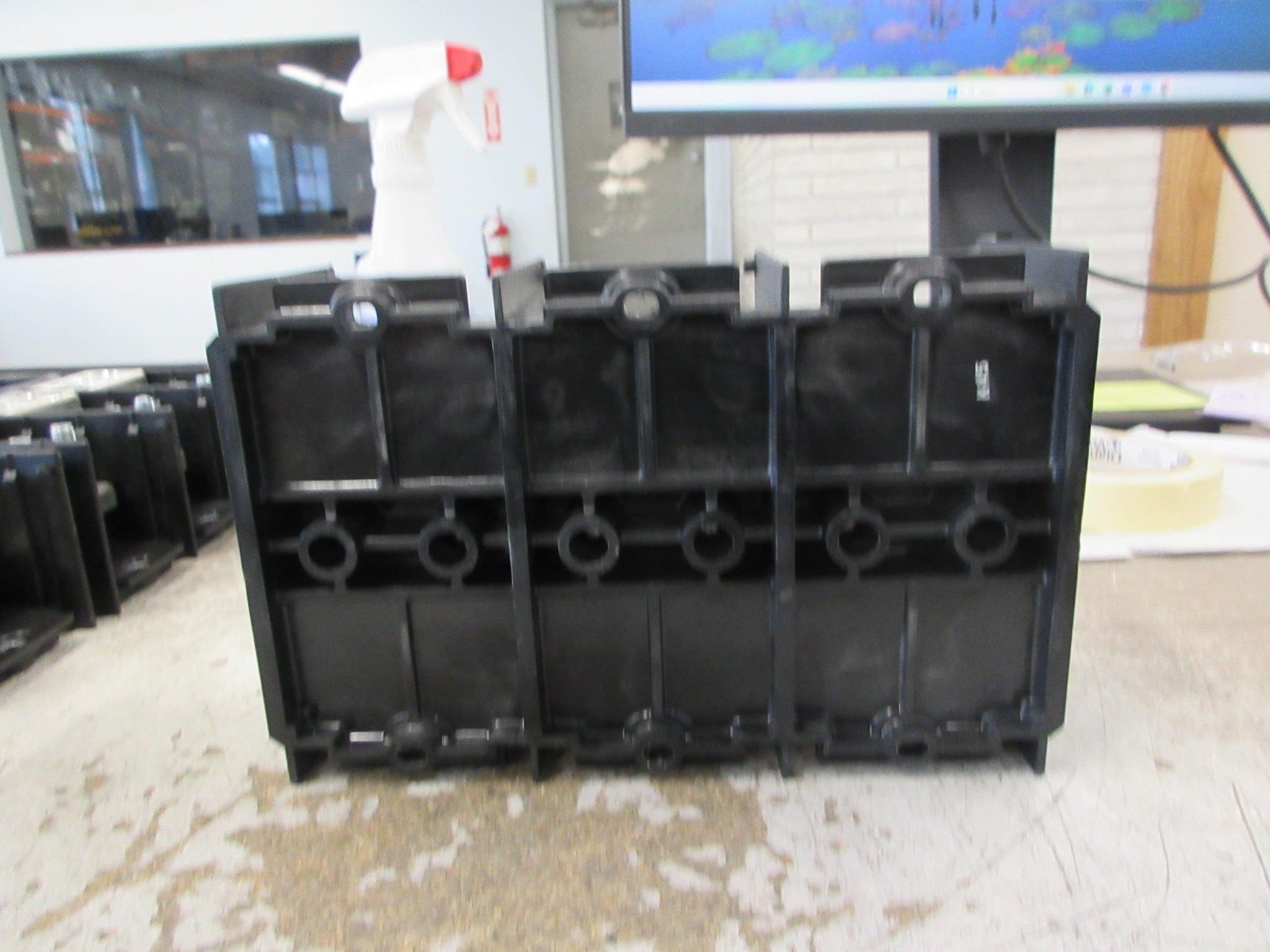 Buss Power Distribution Block 16582-3 760A 60V 3P Line (2): 500mcm-#6 Used