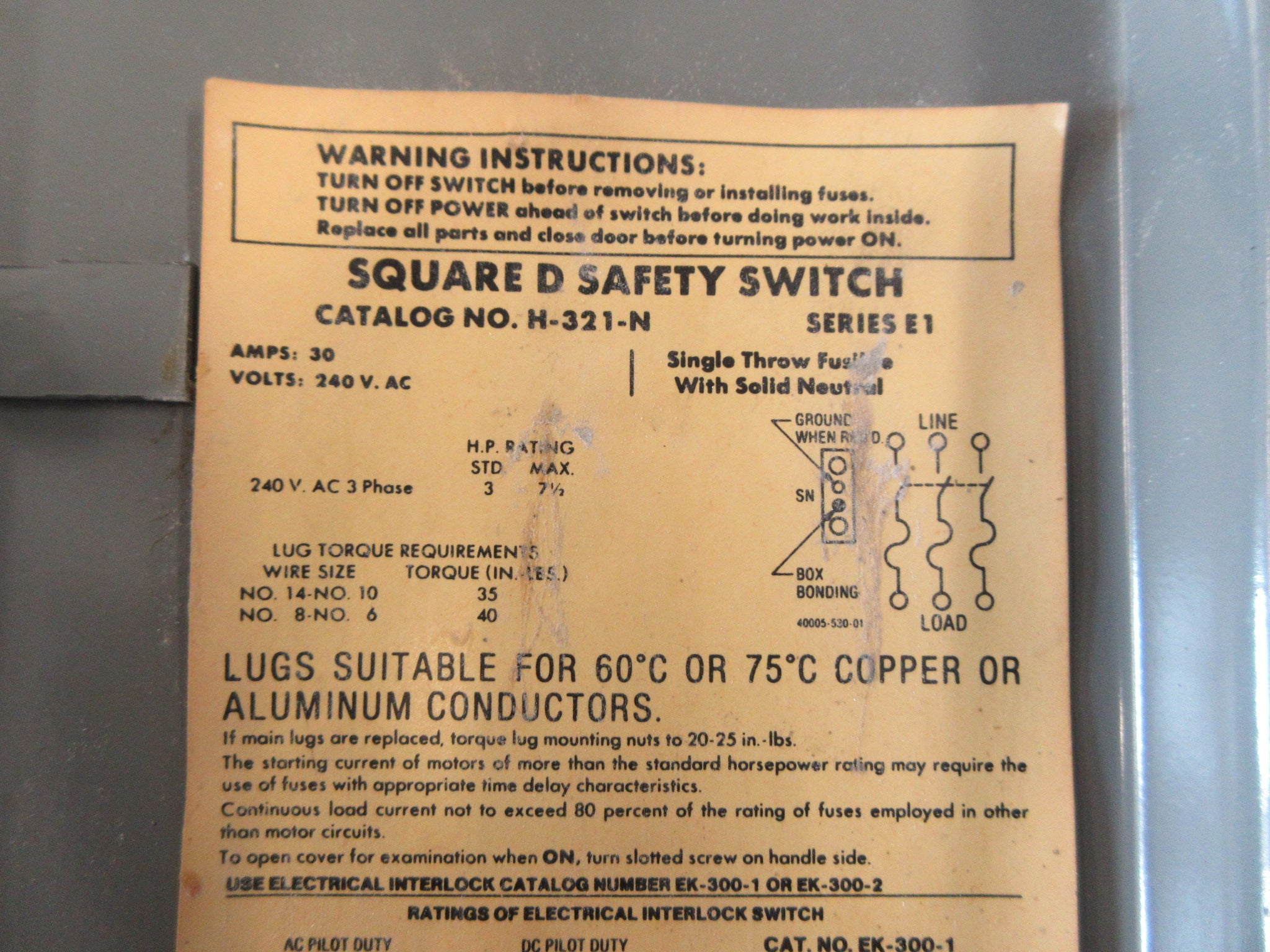 Square D Fusible Safety Switch/Disconnect H-321-N Ser. E1 30A 240V 3P Used