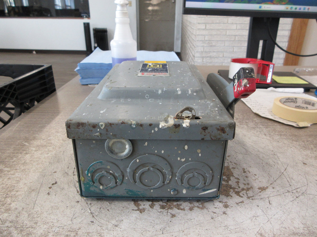 Square D Fusible Safety Switch/Disconnect H-321-N Ser. E1 30A 240V 3P Used