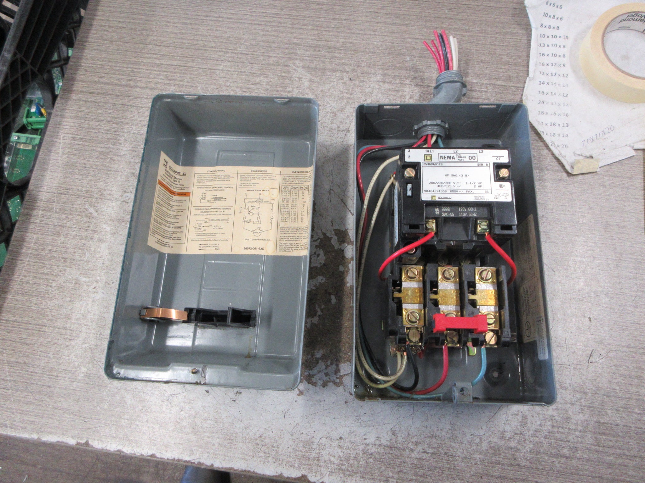 Square D Enclosed Size 00 Starter 8536SAG12S Ser. B 120V Coil Used