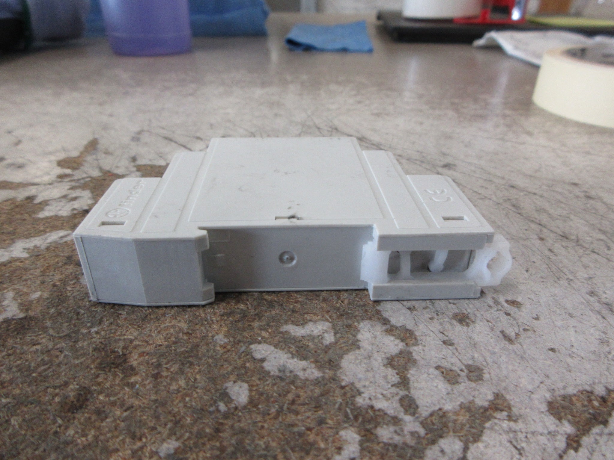 Finder Time Delay Relay 80.11.0.240.0000 24-240V Used
