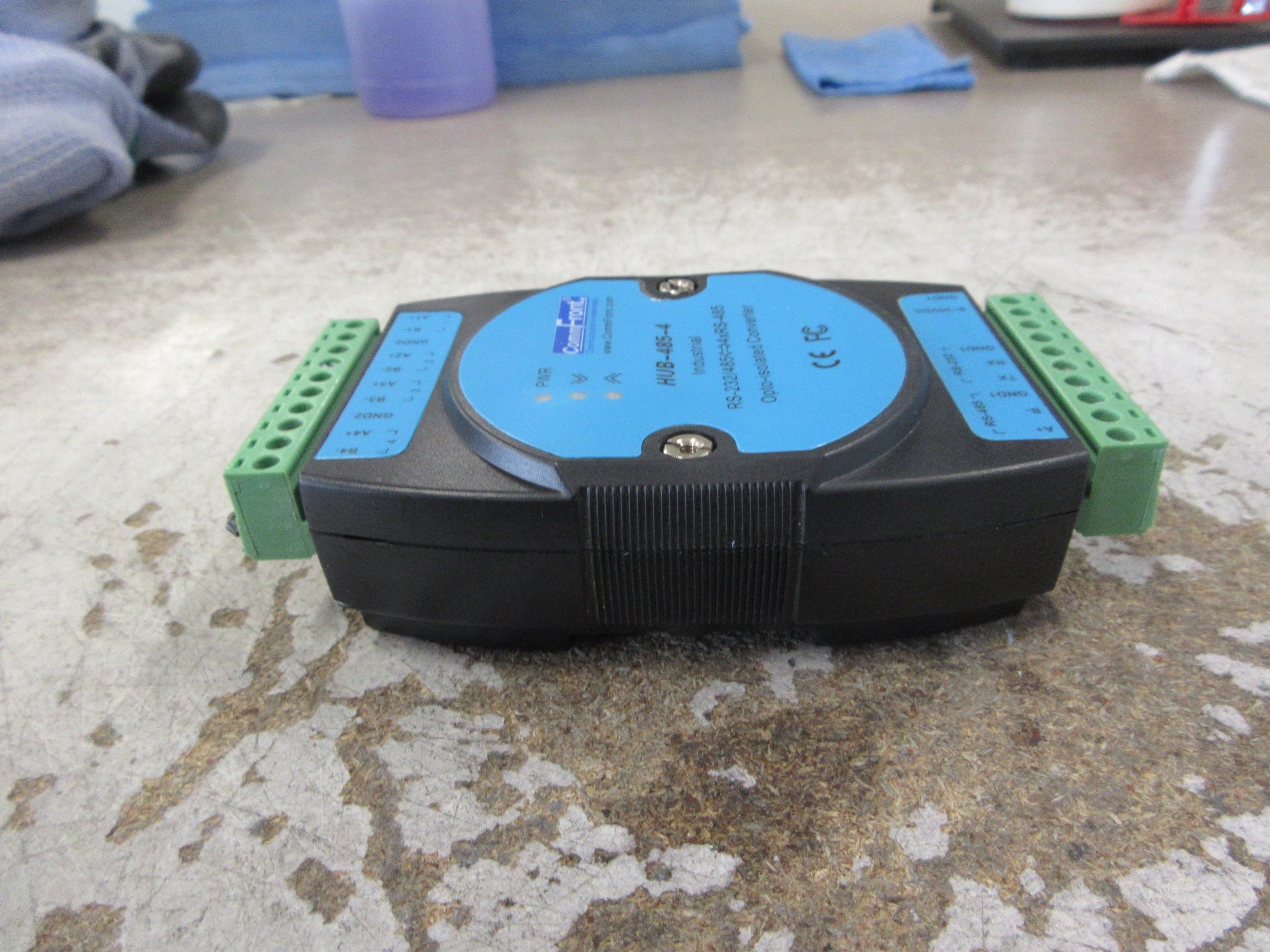 CommFront Industrial Opto-Isolated Converter HUB-485-4 Used