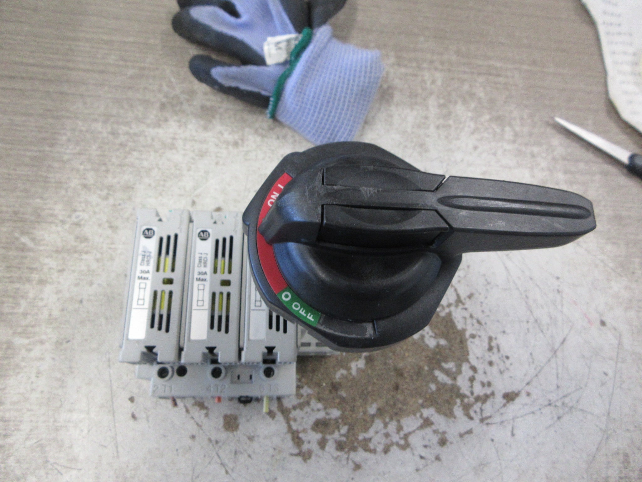 Allen-Bradley Fusible Disconnect Switch 194R-J30-1753 Ser. A 30A 600V 3P Used