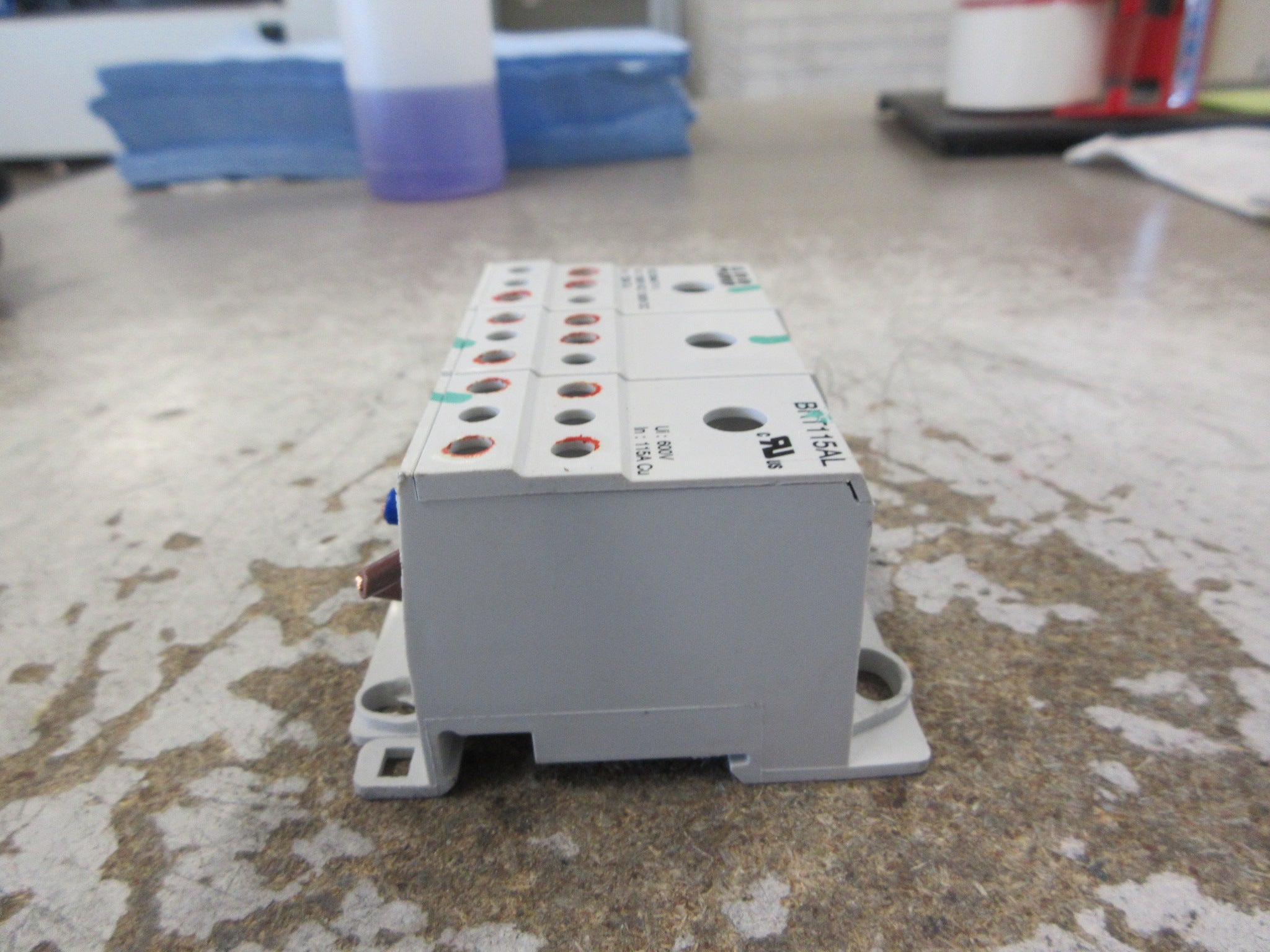 ABB Power Distribution Block BRT115AL 115A 600V 3P Used