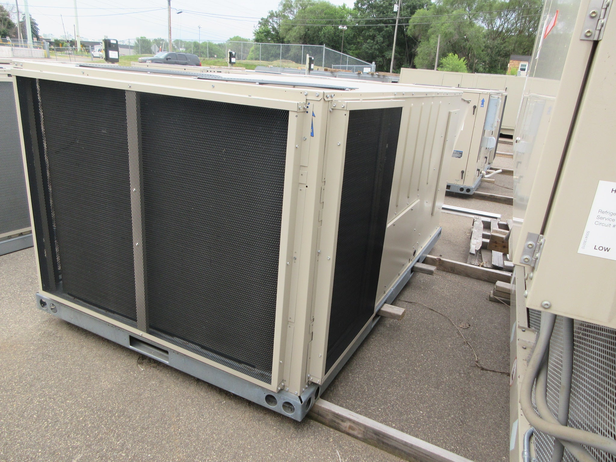 Lennox LGH Rooftop Unit LGH120H4MM3G 10-ton 460V 3Ph Natural Gas Heat Used