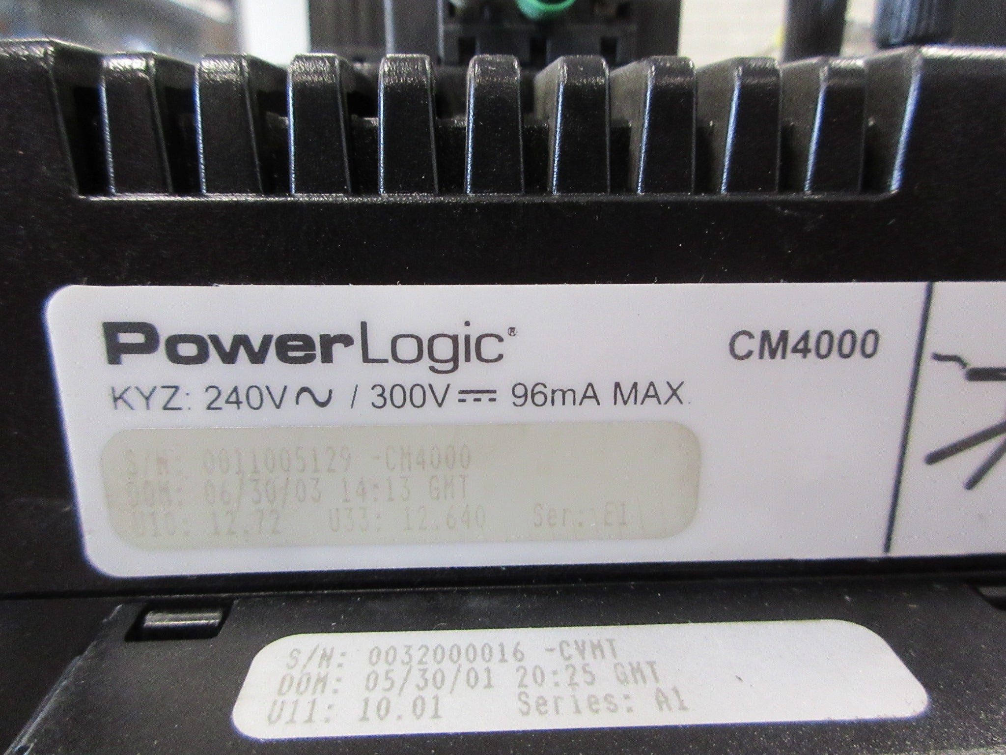 Square D PowerLogic Circuit Monitor CM4000 Ser. E1 240VAC 300VDC Used