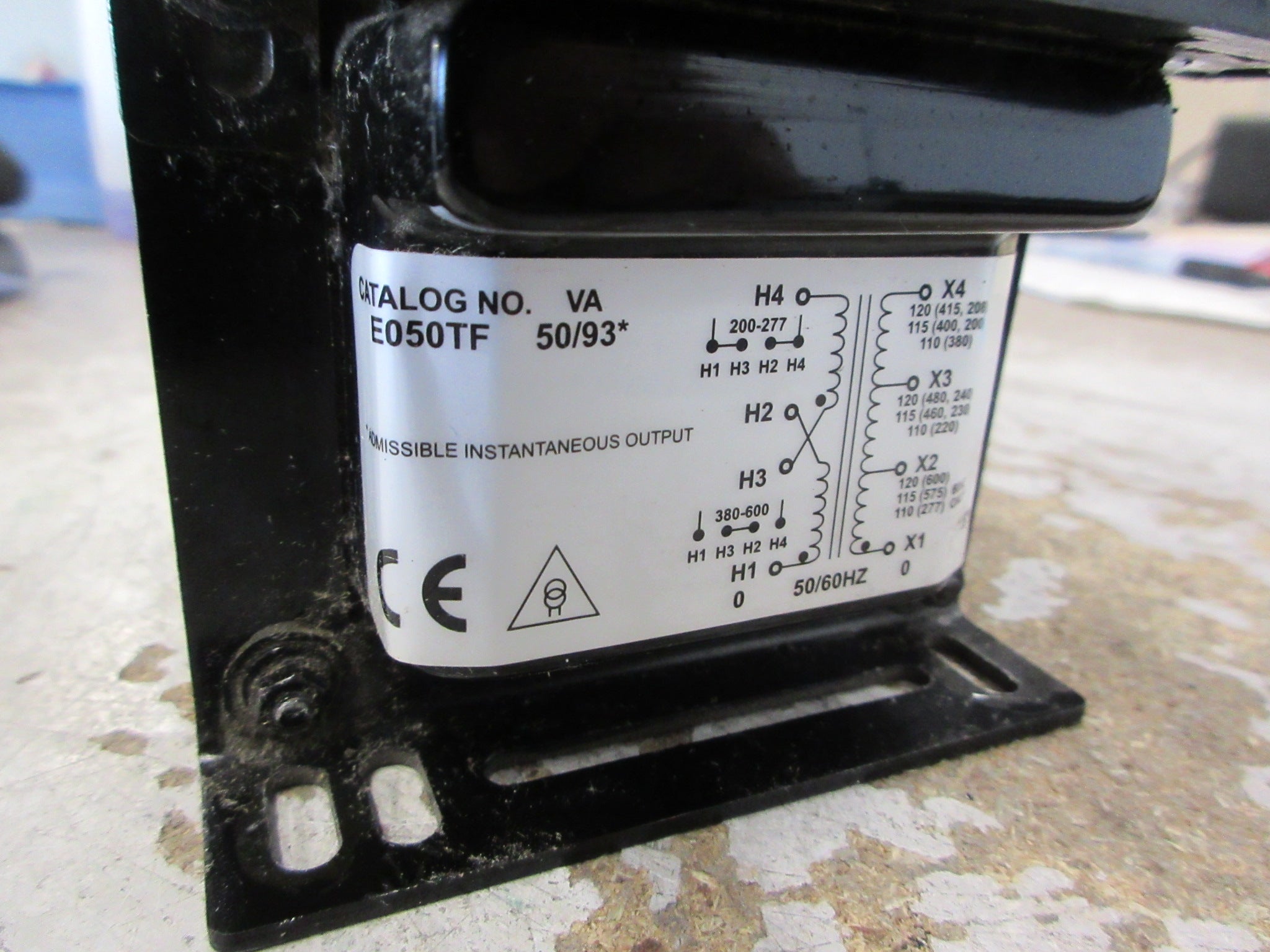 Hevi-Duty Control Transformer E050TF 50VA Pri: 200-277/380-600V Used