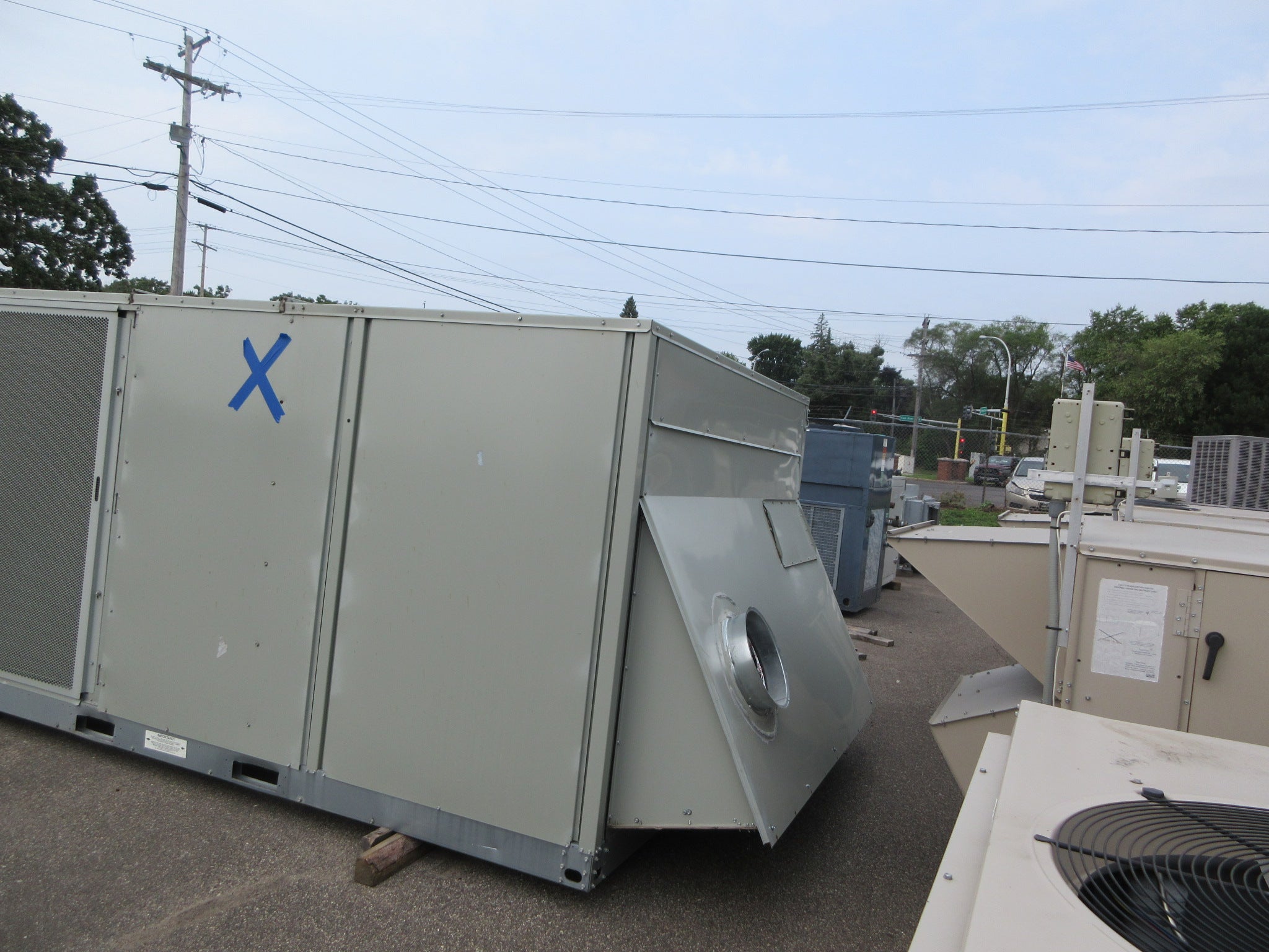 Trane Voyager Rooftop Unit TZD180F4R0E16KAE1… 15-Ton 460V 60Hz 3Ph Used