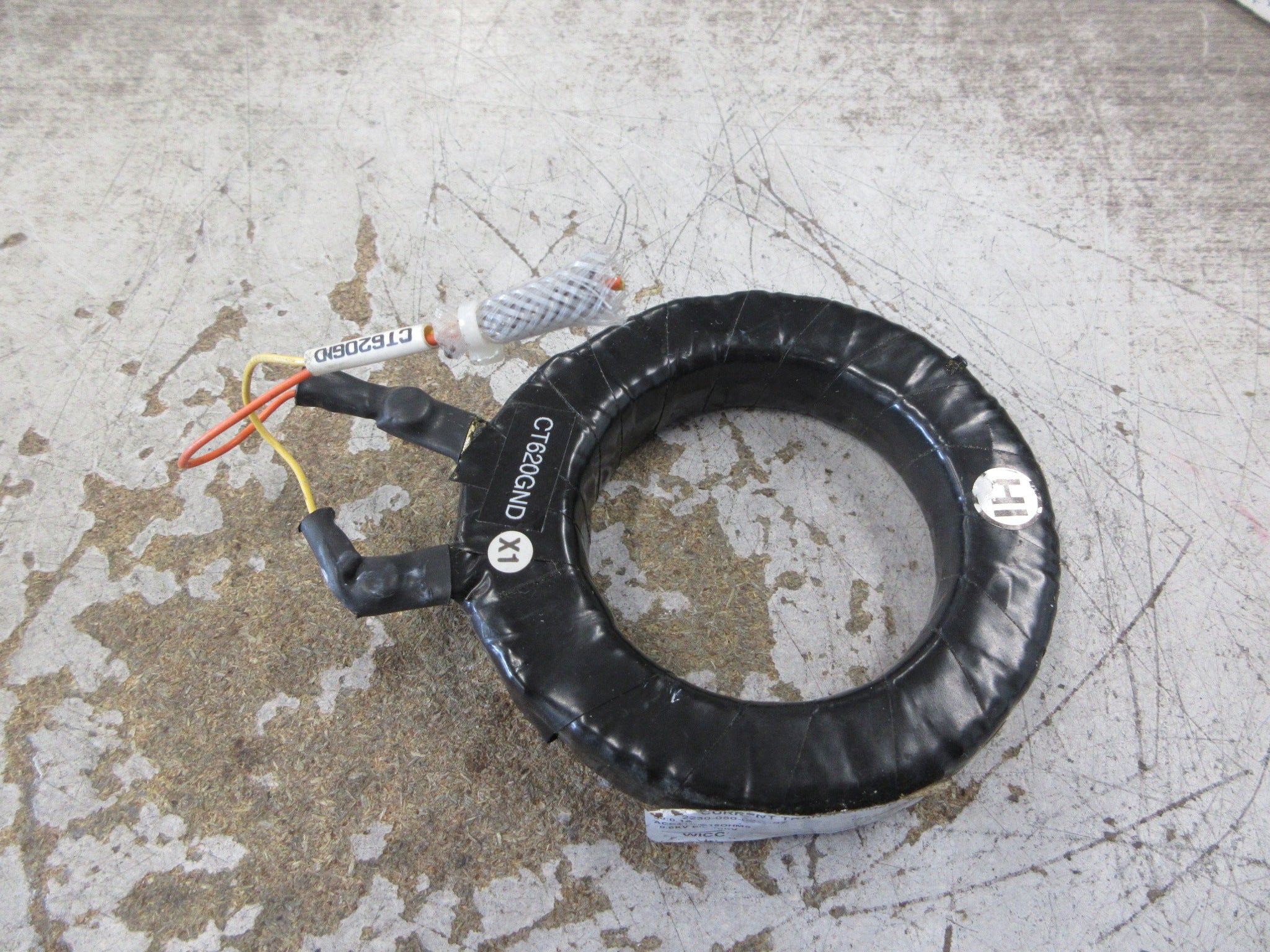WICC Current Transformer 2230-050-02-1-97 Ratio 50:0.1A 600V 50-400Hz Used