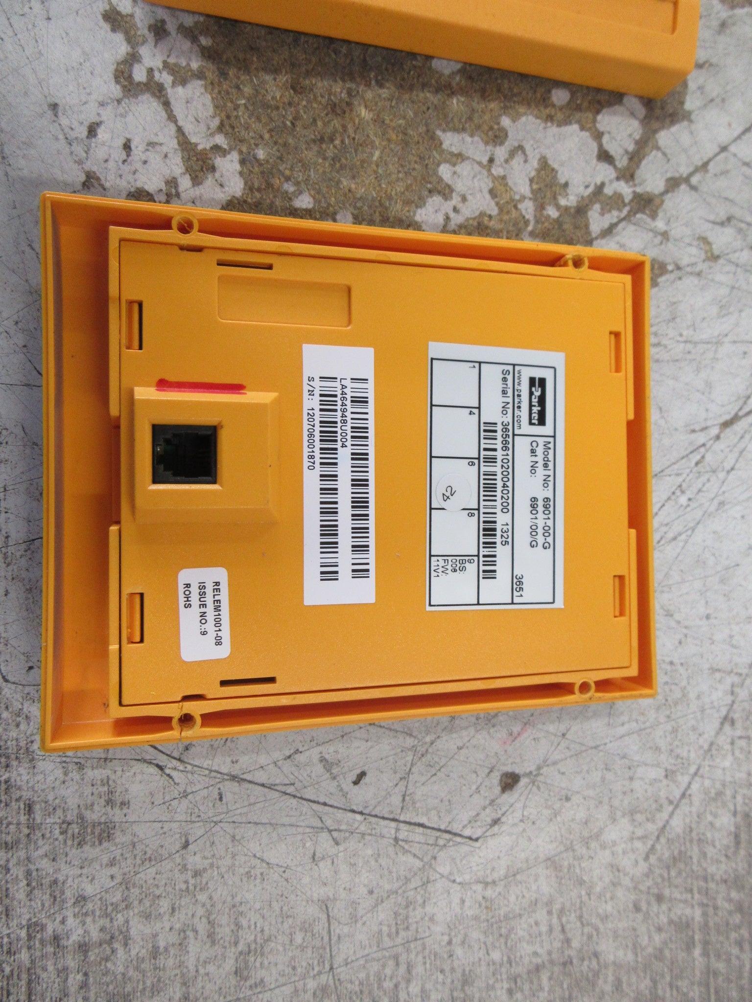 Parker Keypad 6901/00/G BS: 006 FW: 11V1 W/External Mount *Cracked Mount* Used