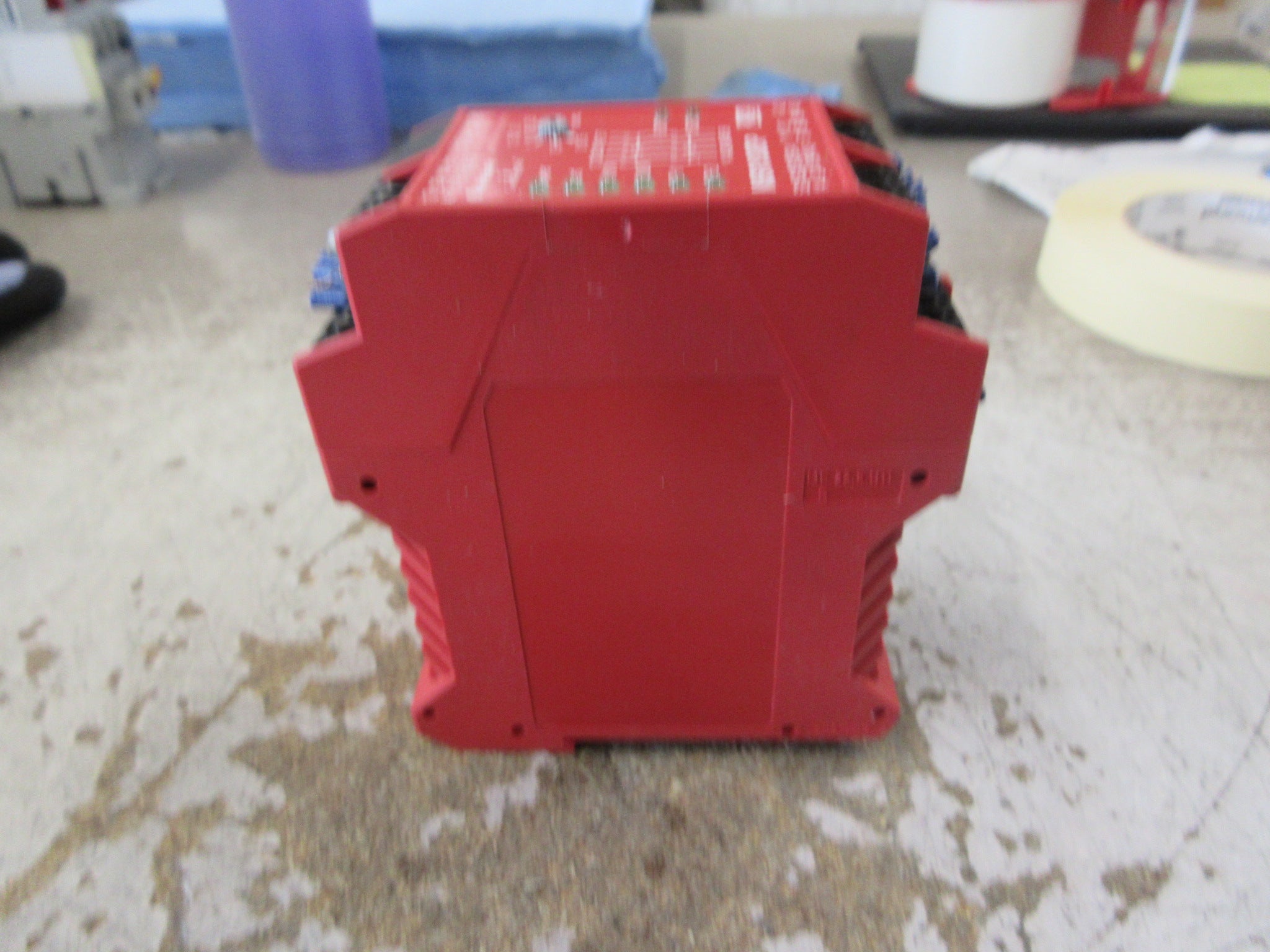 Allen-Bradley Guardmaster MSR138DP Safety Relay 440R-M23143 Ser. B Used