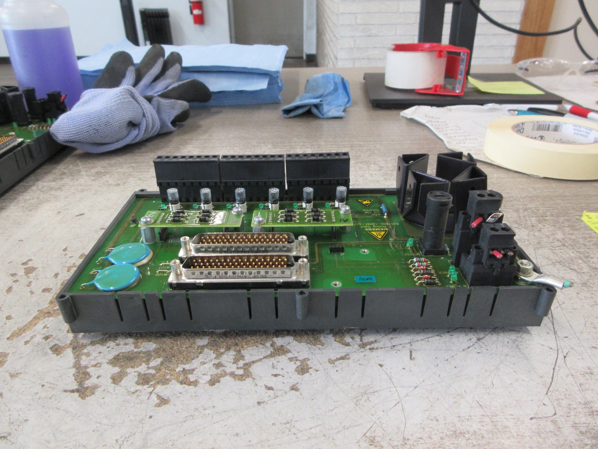 Siemens FailSafe Analog Input MTA 6ES7650-1AH61-5XX0 6-Ch 9.368A 24VDC Used