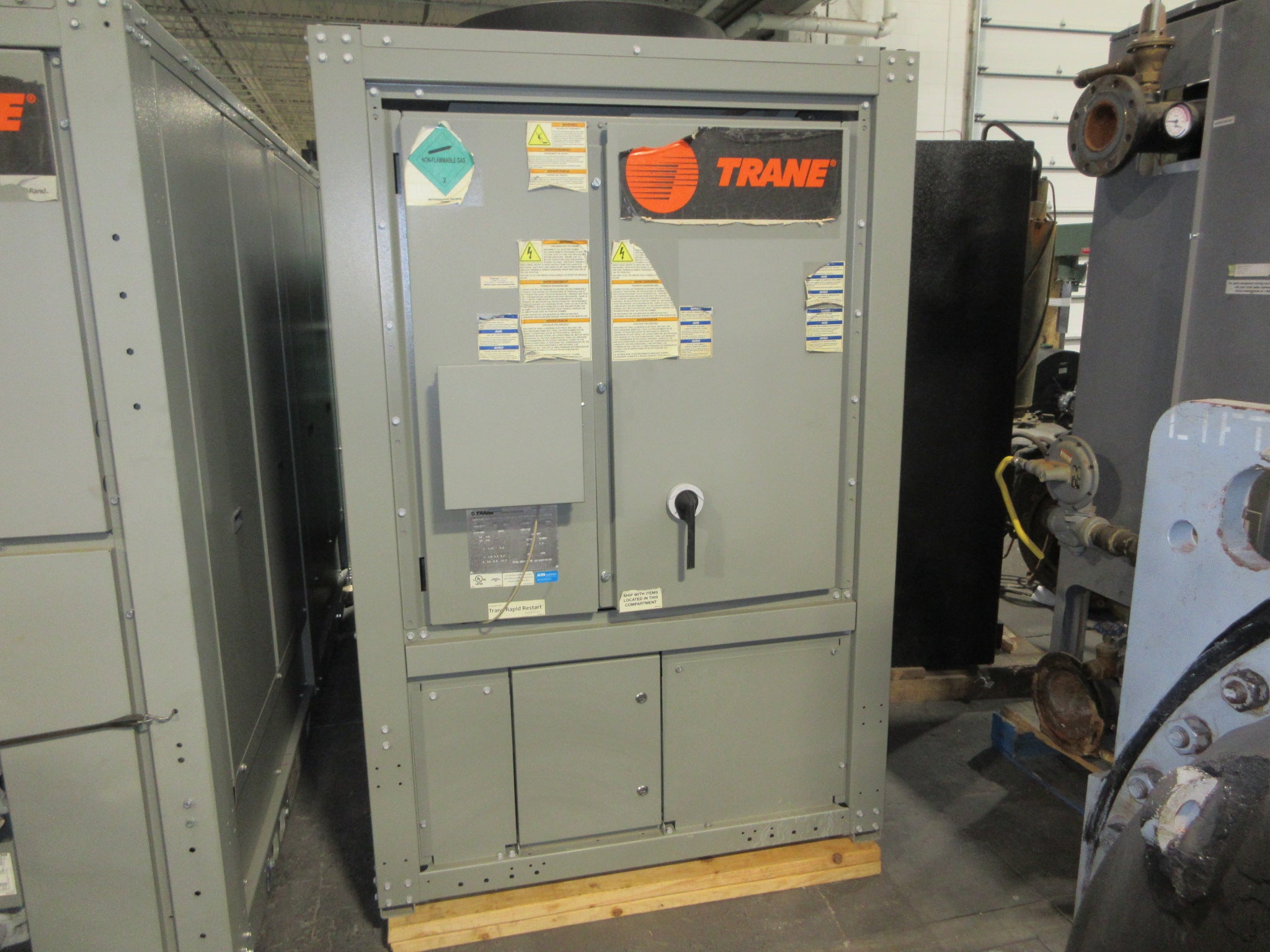 Trane CGAM Air Cooled Chiller Used