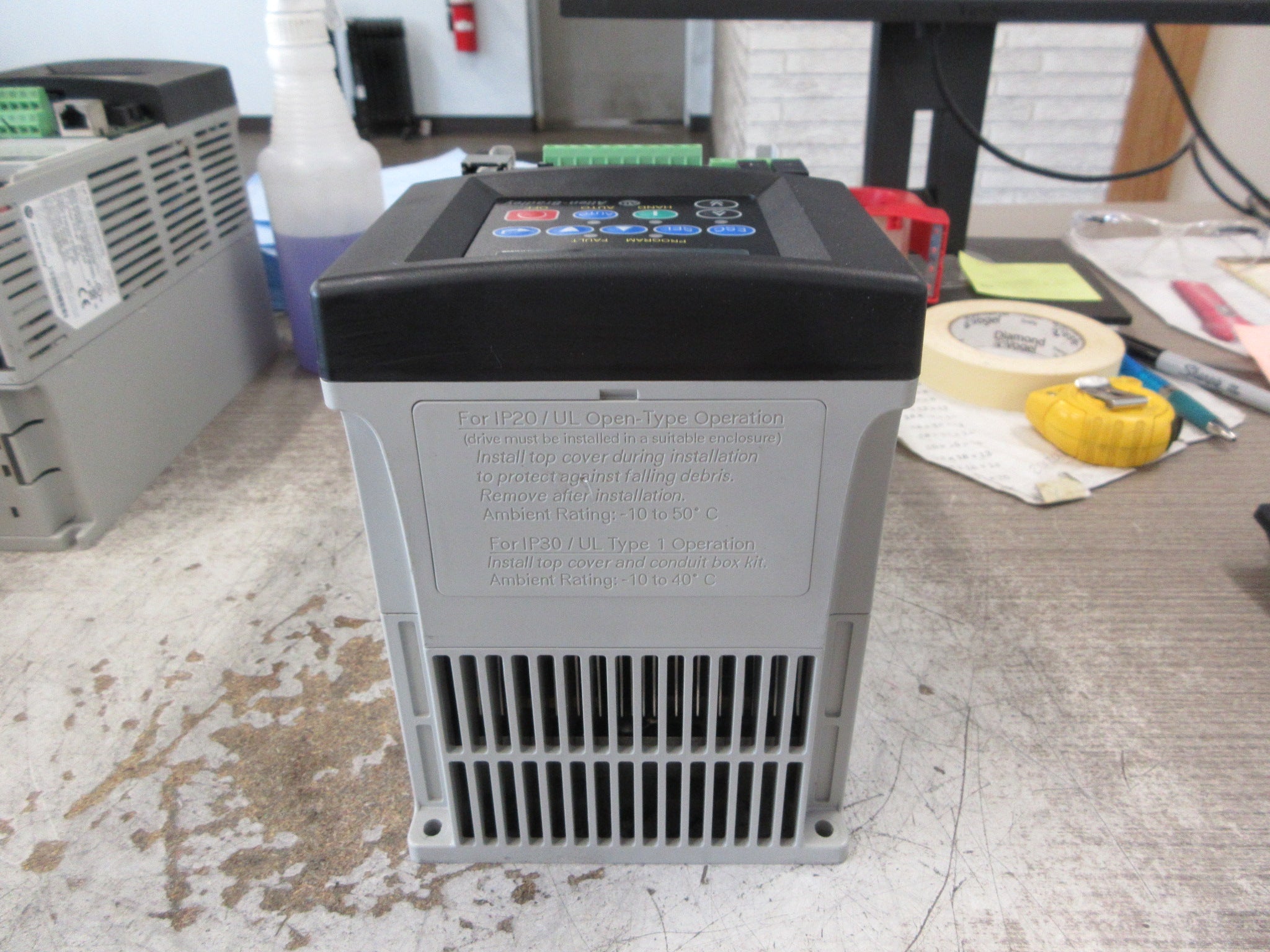 Allen-Bradley PowerFlex 400 AC Drive 22C-D030N103 Ser. A 20HP 3Ph Used