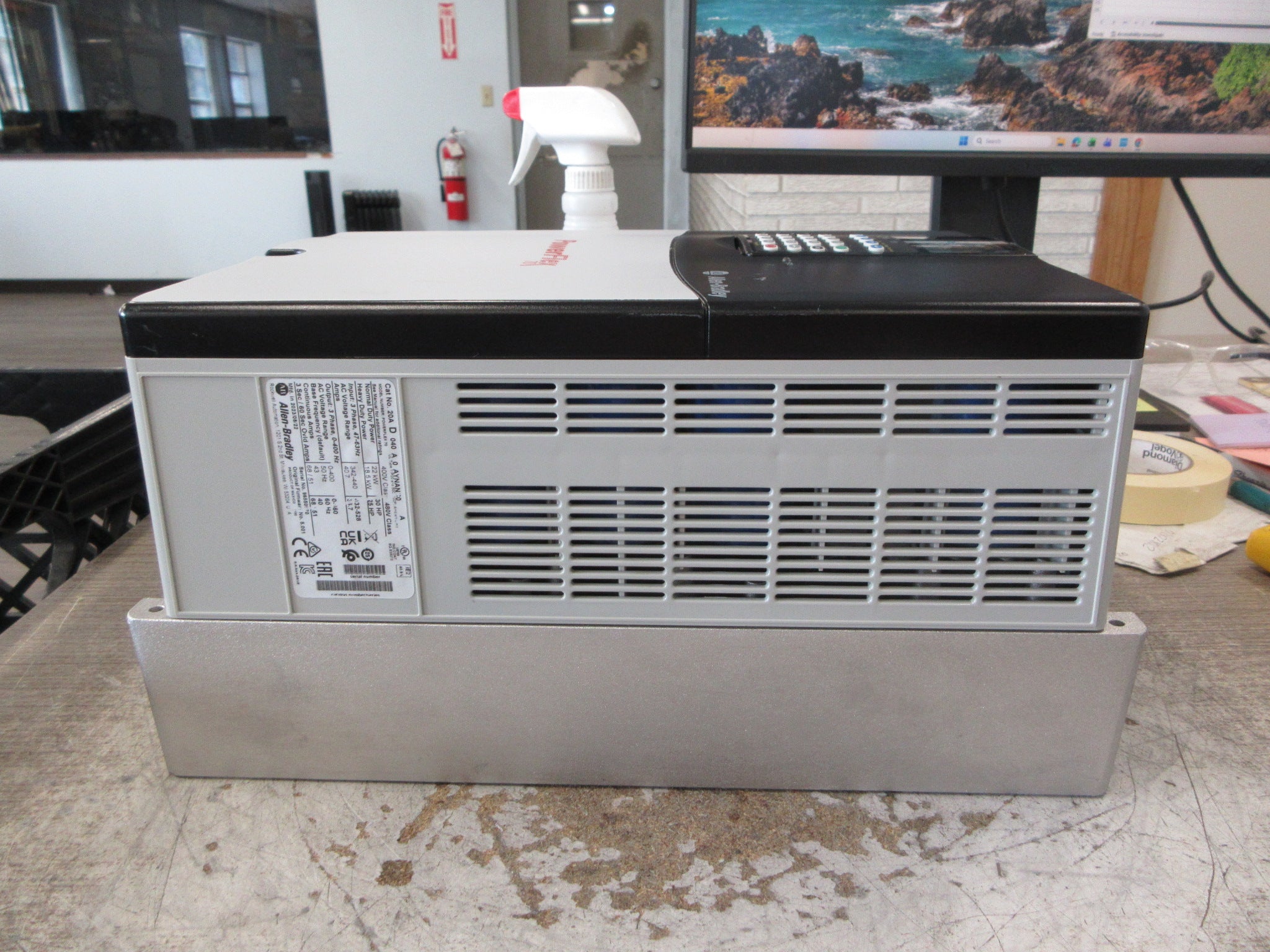Allen-Bradley PowerFlex 70 AC Drive 20AD040A0AYNANC0 Ser. A 30HP 3Ph Used