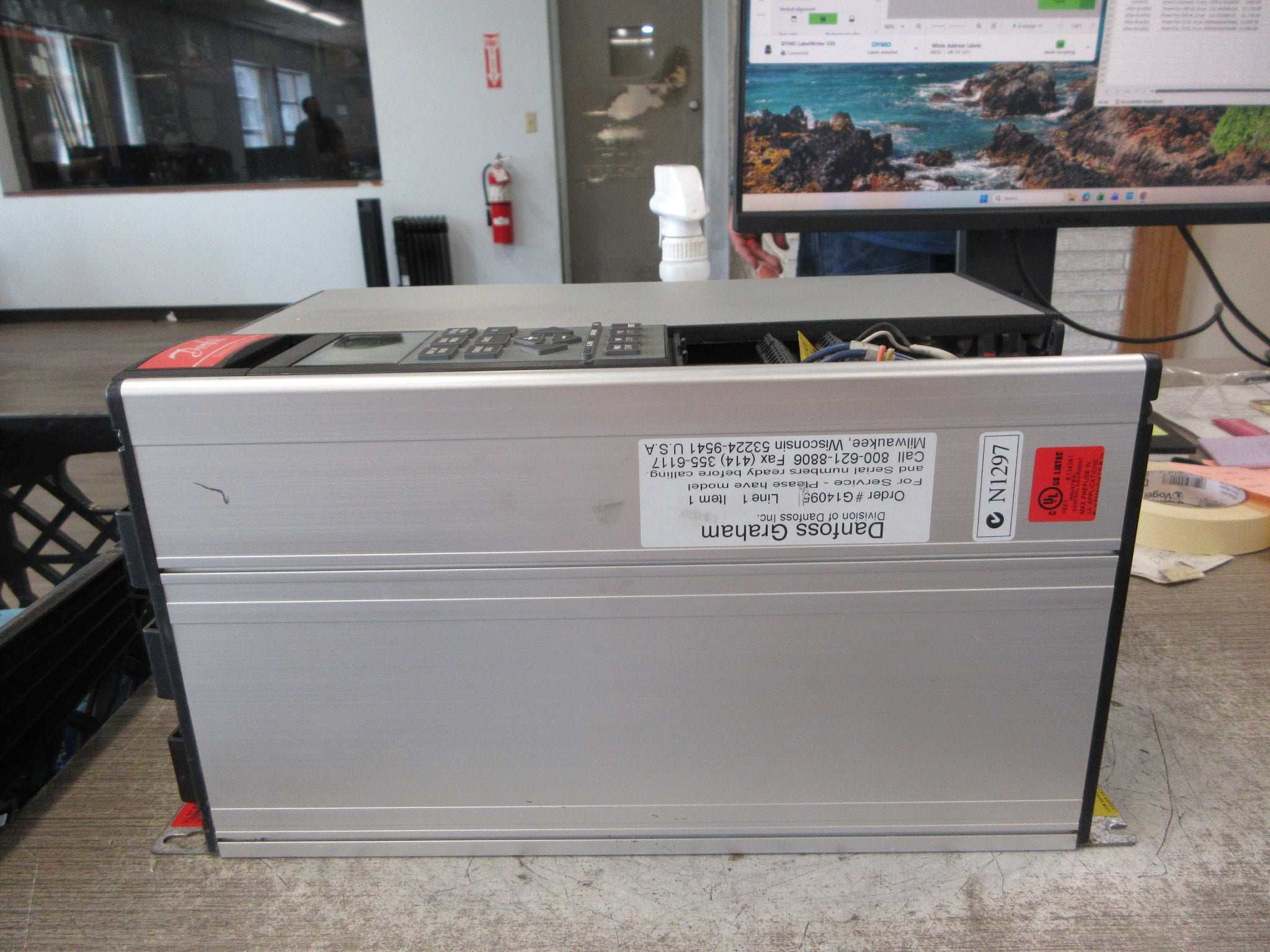 Danfoss VLT 6000 AC Drive 175Z7285 7.5HP 3Ph w/ Keypad Used