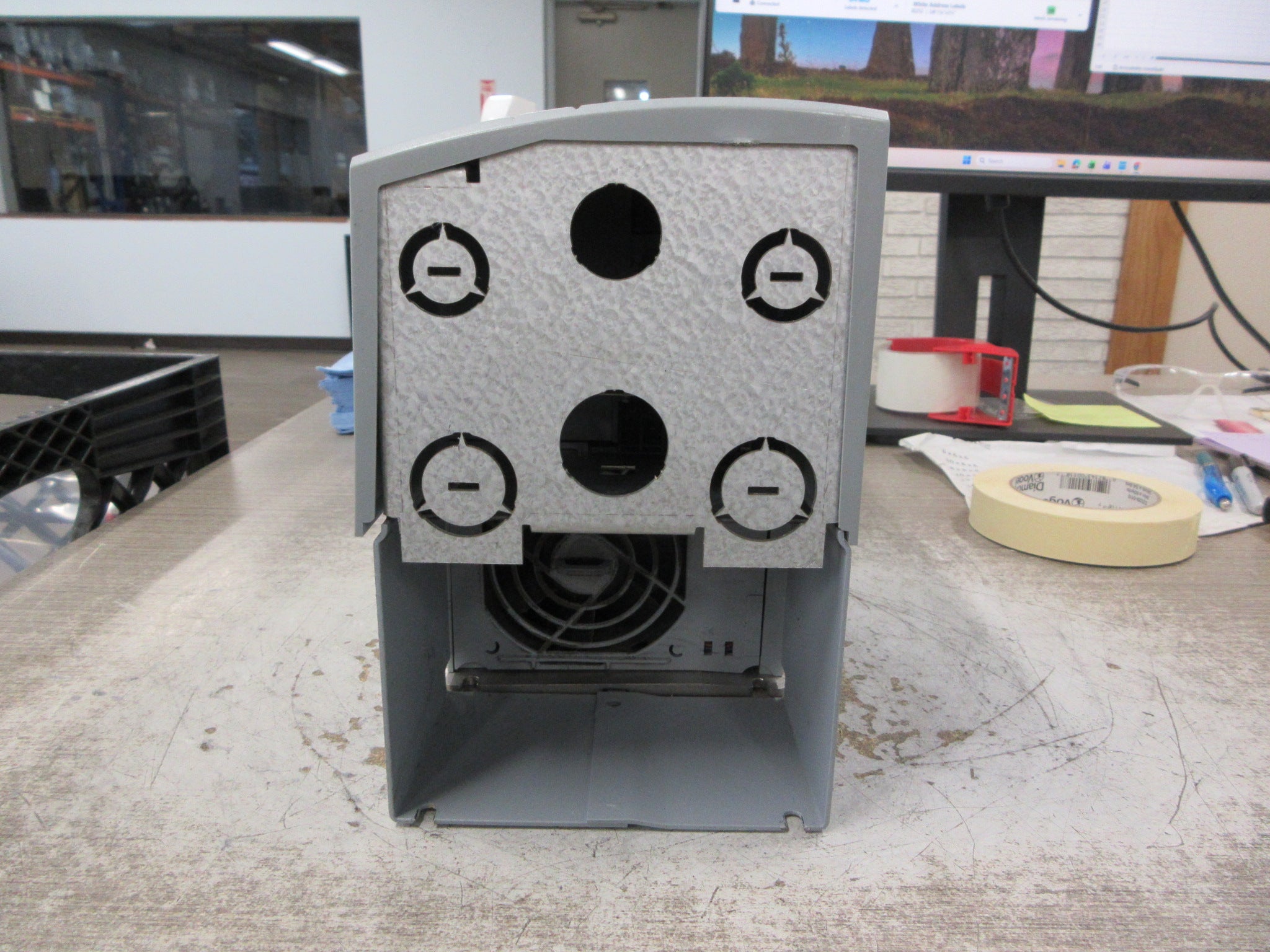 Danfoss VLT AC Drive 131F0669 10HP 3Ph Used