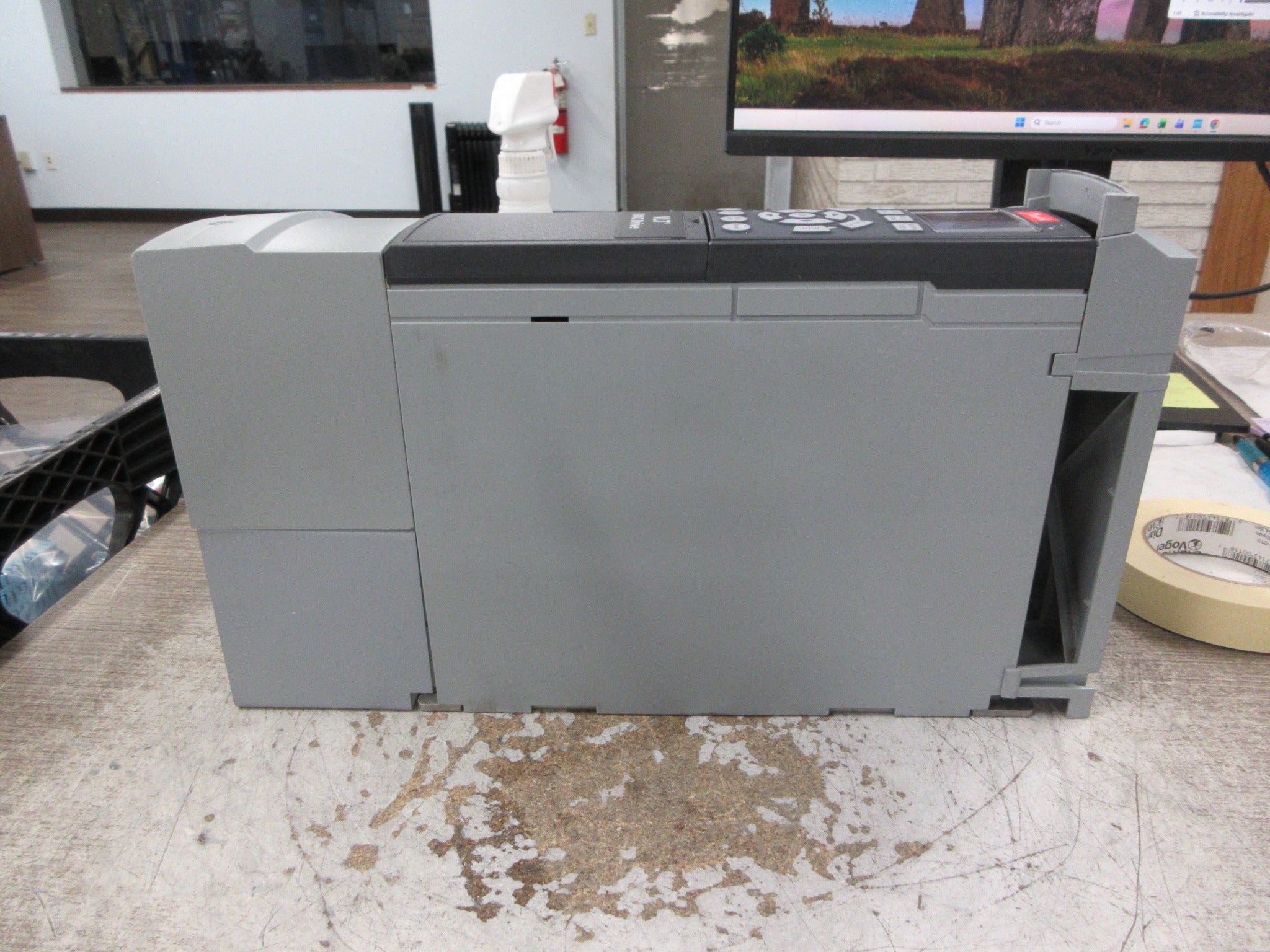 Danfoss VLT AC Drive 131F0669 10HP 3Ph Used