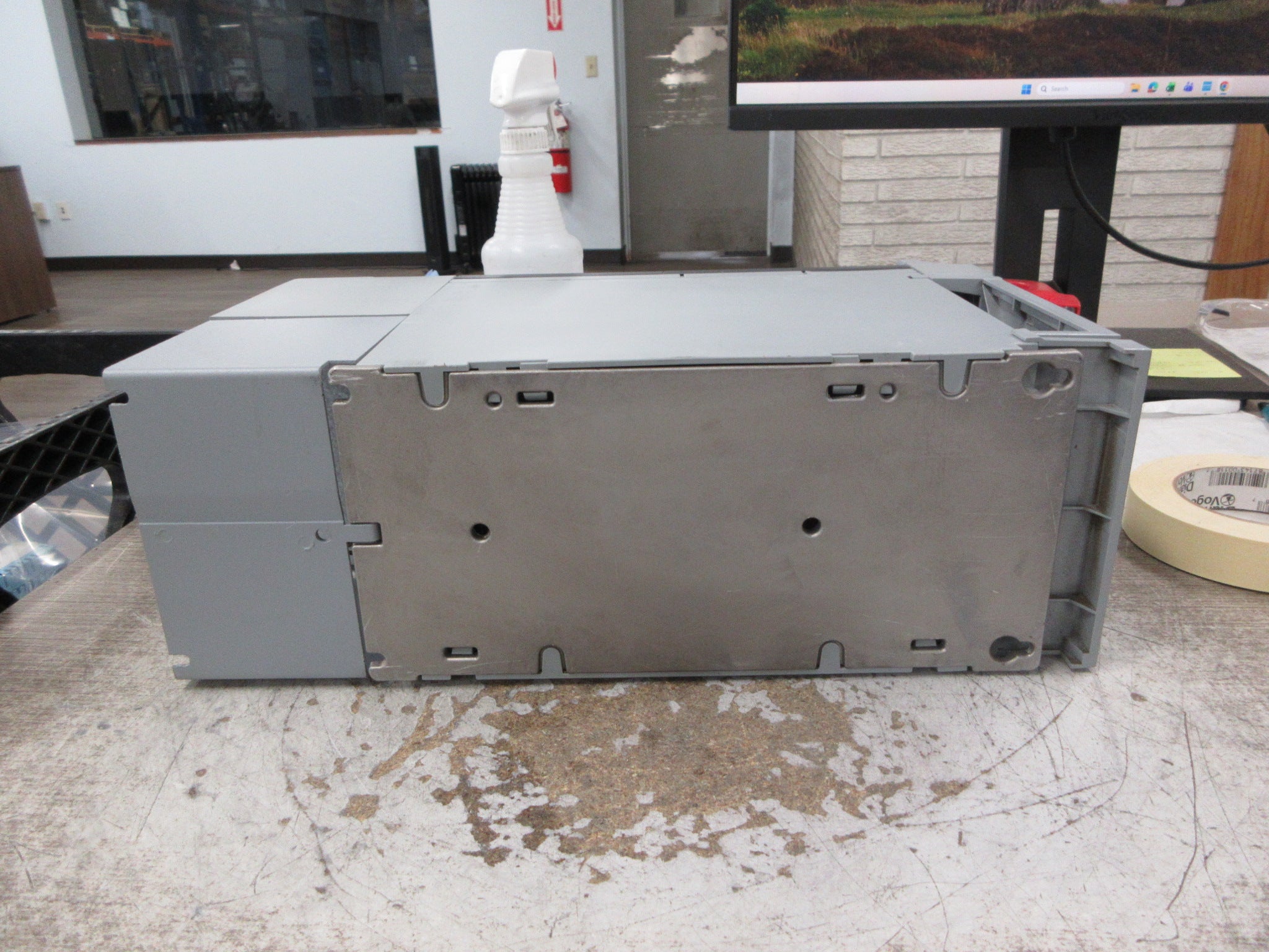 Danfoss VLT AC Drive 131F0669 10HP 3Ph Used