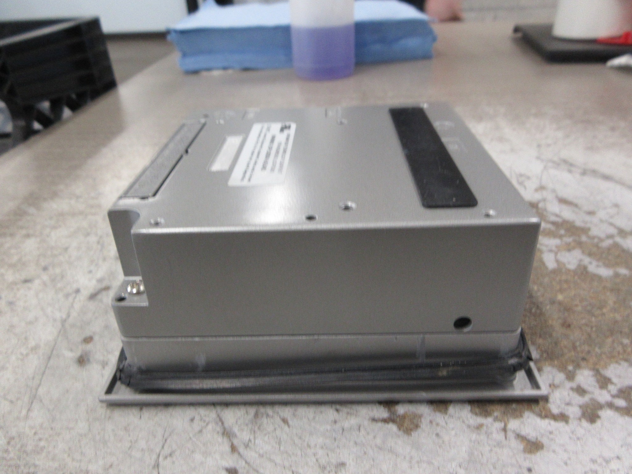 Digital Electrinics Corp. Pro-Face Industrial Touch Screen Panel Used