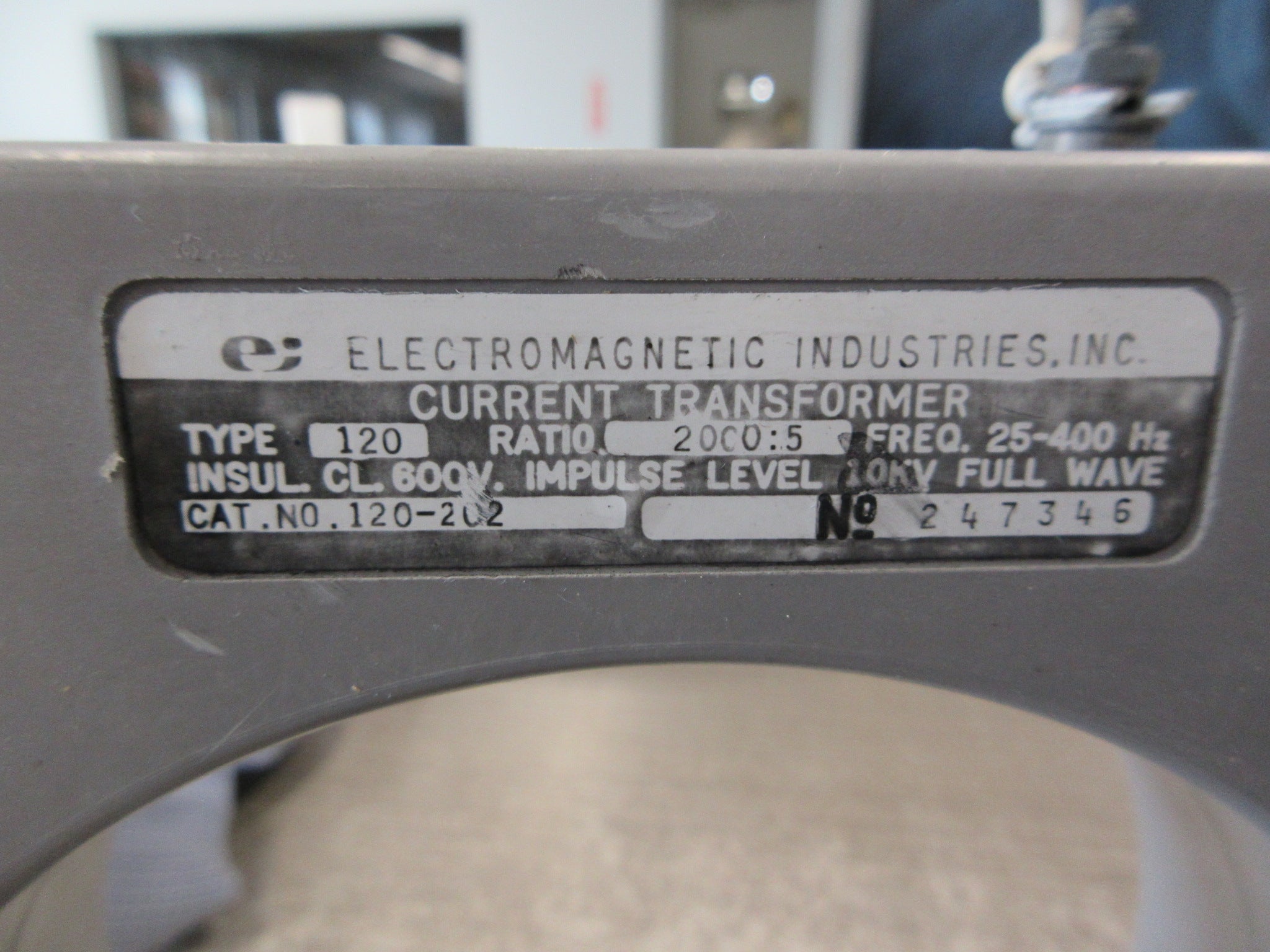 Electromagnetic Industries Current Transformer 120-202 Ratio 2000:5A 600V Used