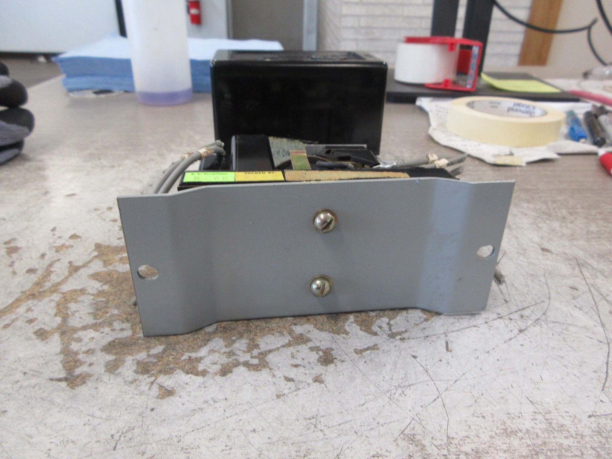 GE Type HGA Auxiliary Relay 12HGA14AF70 115V 60Hz W/Cover Used