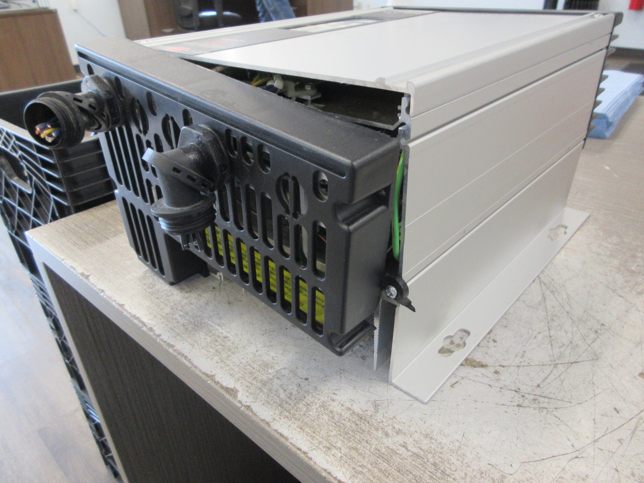 Graham 3504 AC Drive 175H8858 3HP 460V Used
