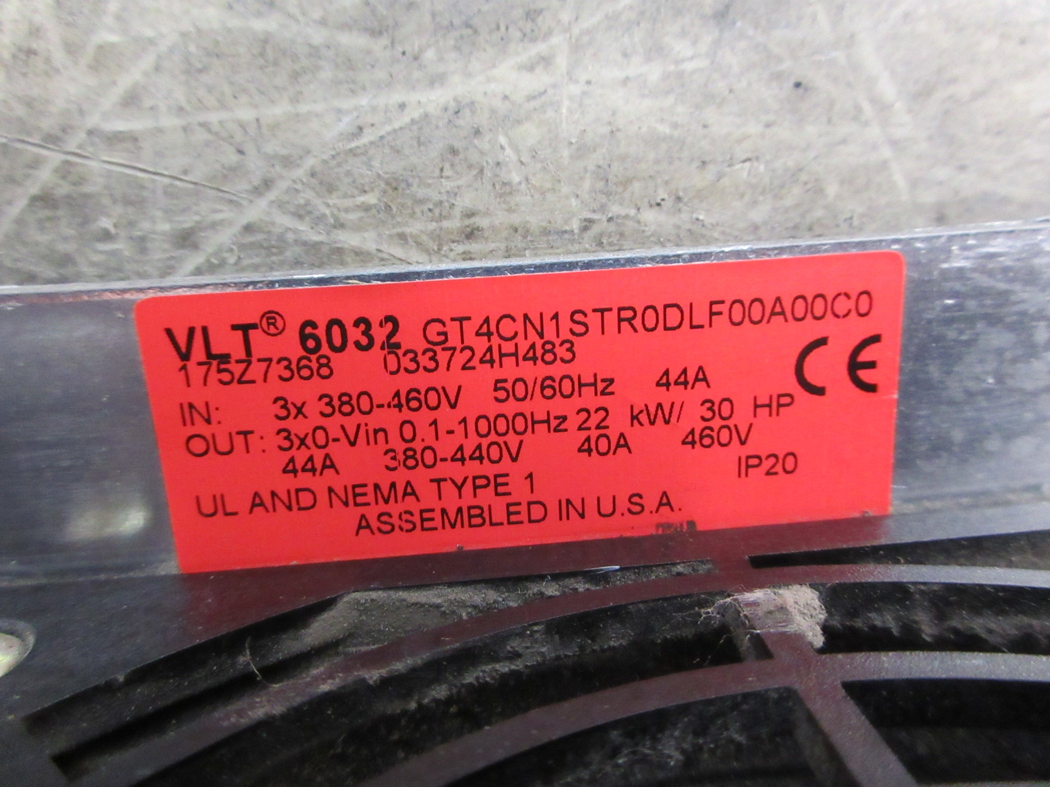 Danfoss VLT 6032 AC Drive 175Z7368 30HP Used