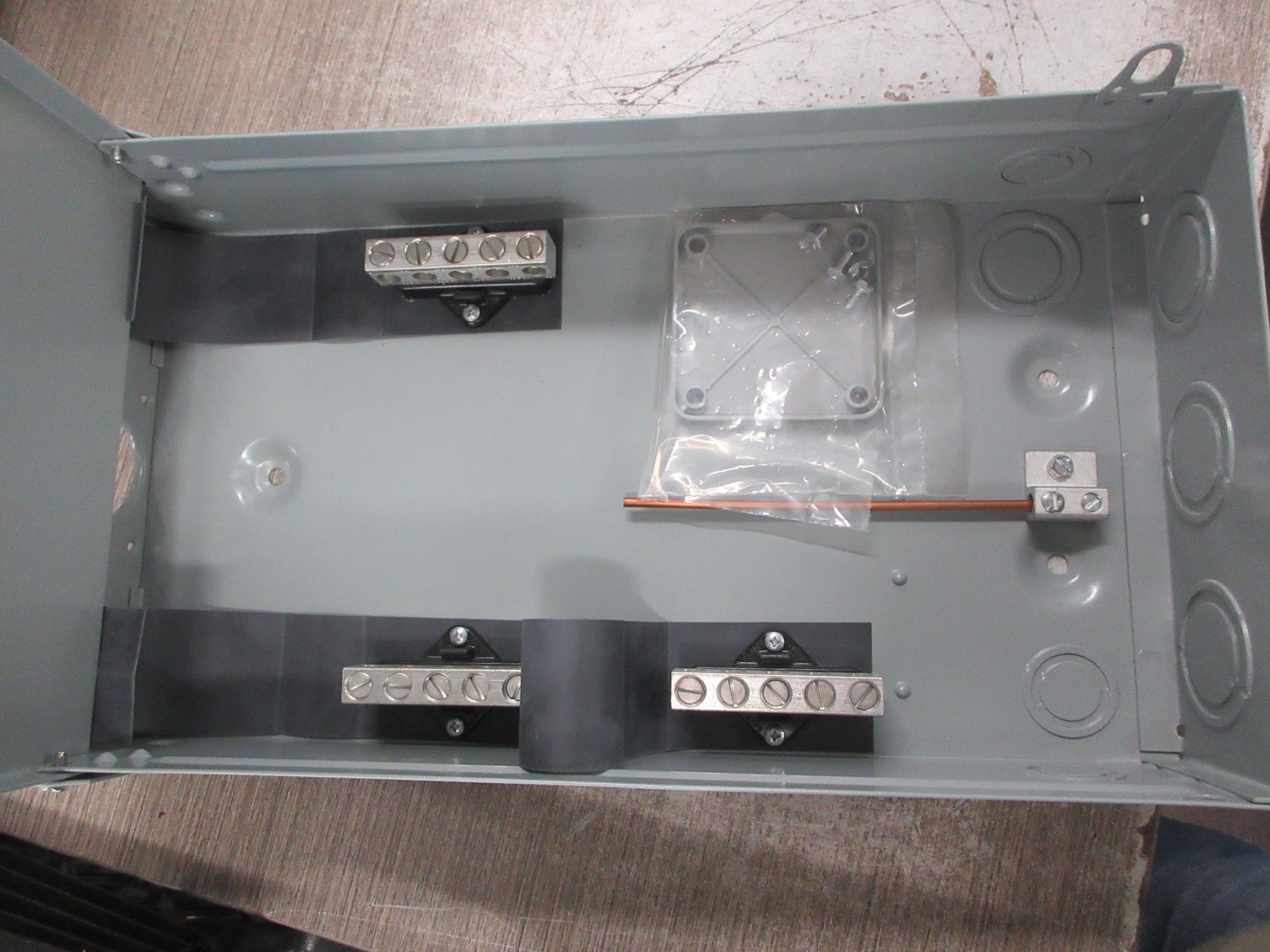 Midwest Electric 3R Terminal Box T1210 100A 120/240V *No Box* New Surplus